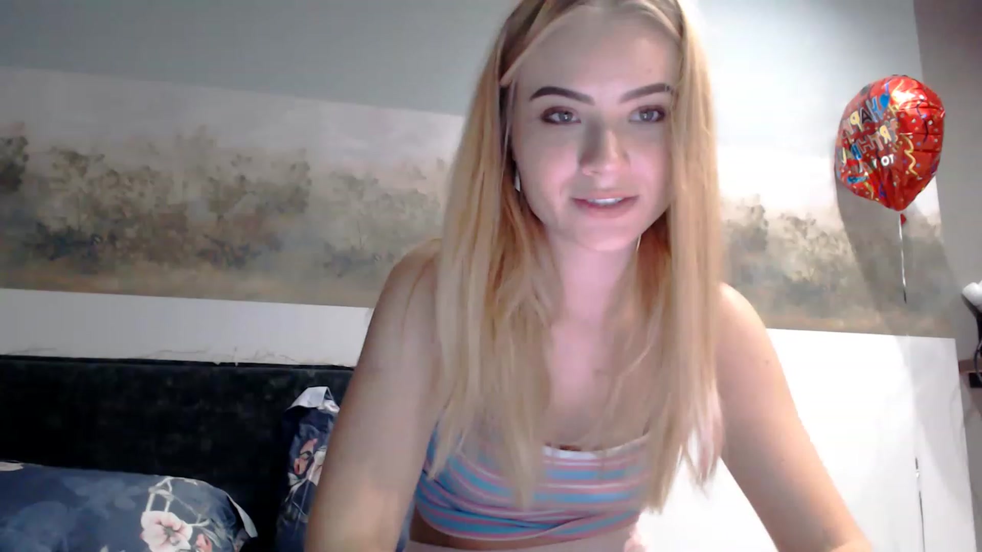 Gallery image thumbnail from bridetobe's myfreecams stream on, 02/19/2023, 01:50 image 16 of 20