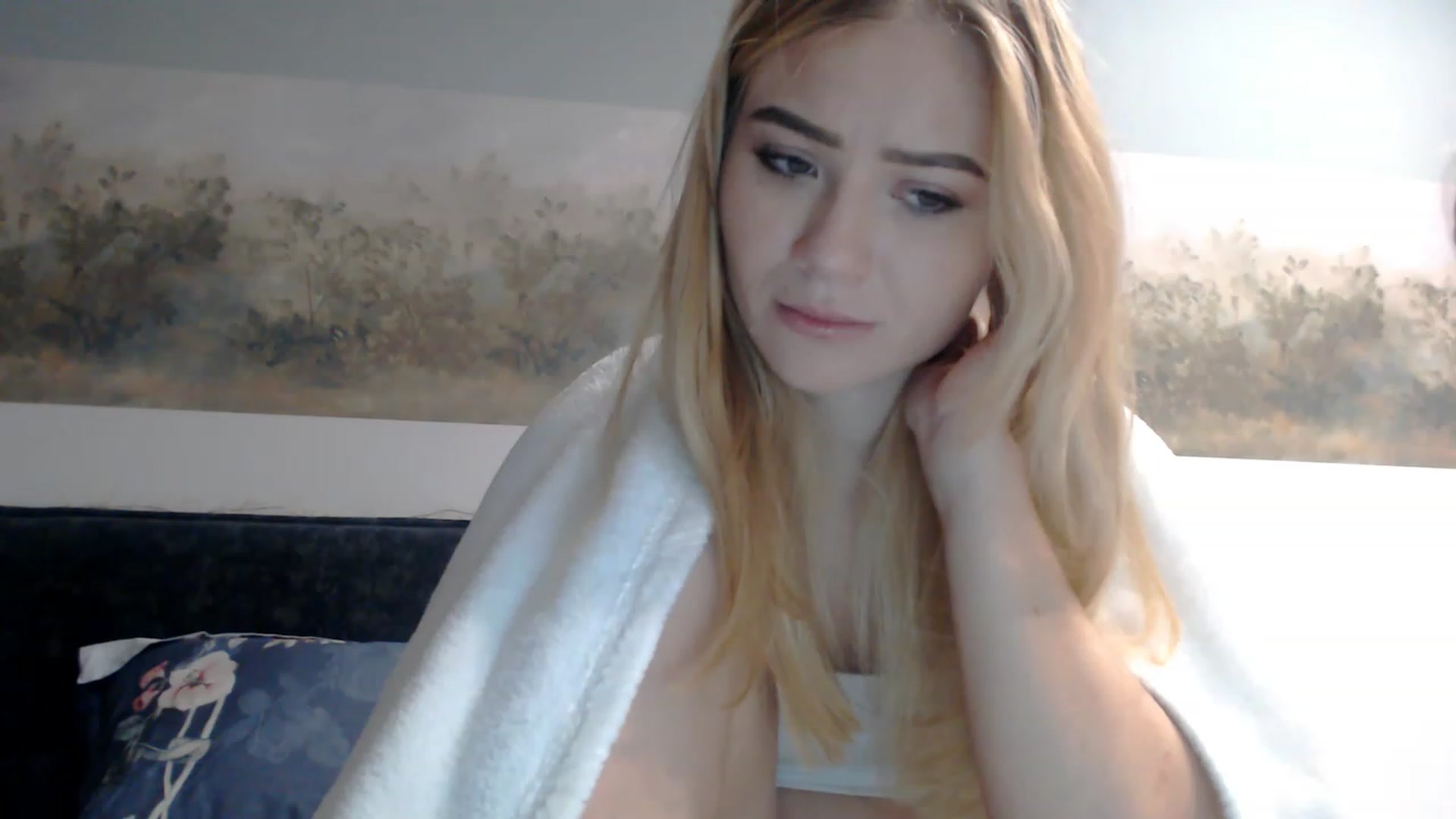 Gallery image thumbnail from bridetobe's myfreecams stream on, 02/20/2023, 02:40 image 8 of 20