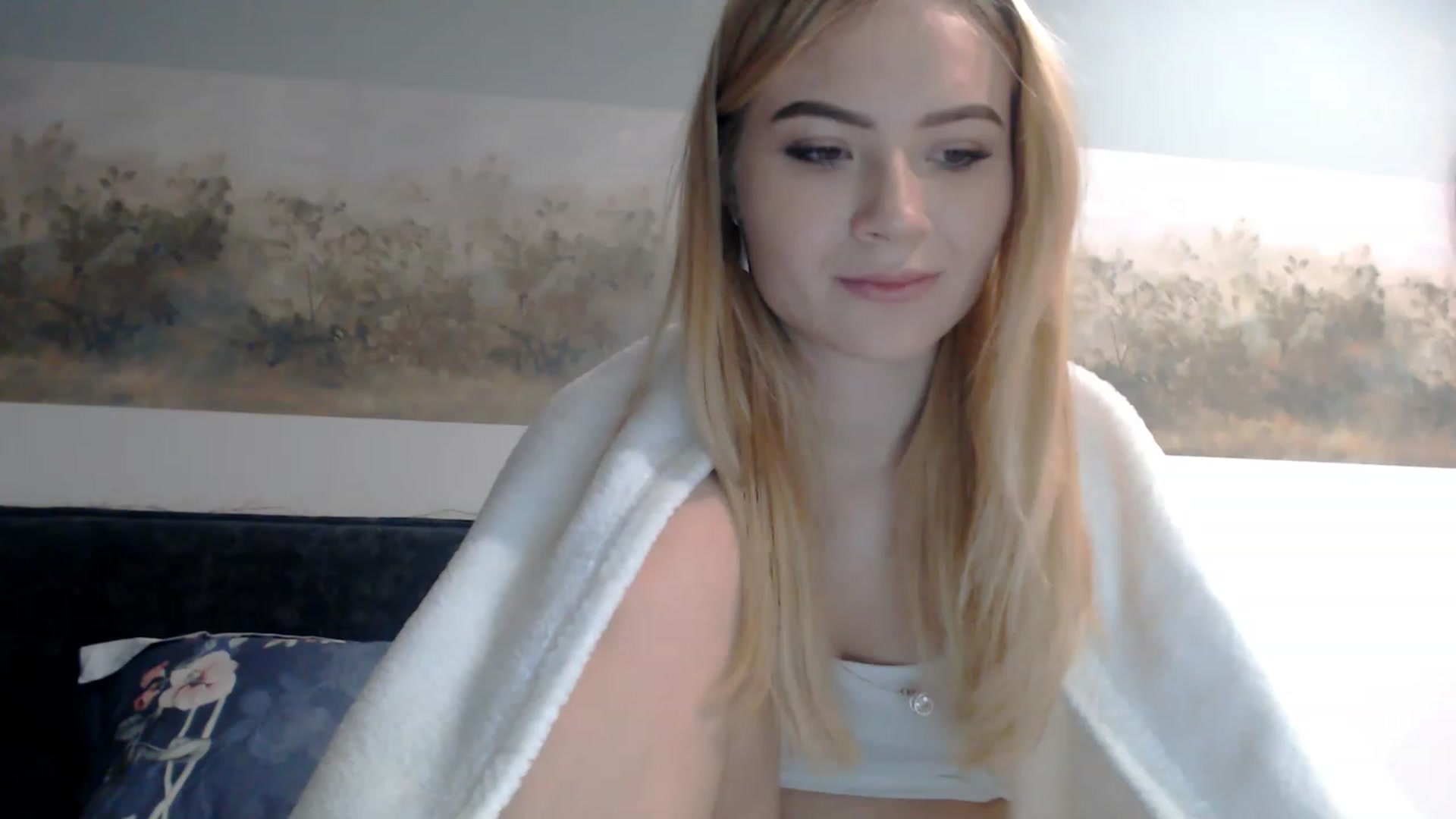 Gallery image thumbnail from bridetobe's myfreecams stream on, 02/20/2023, 02:40 image 19 of 20