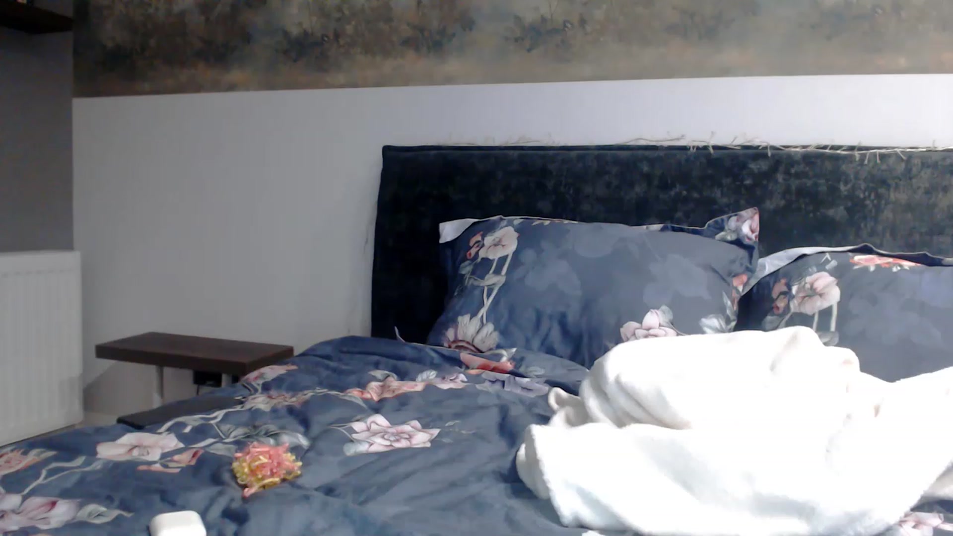 Gallery image thumbnail from bridetobe's myfreecams stream on, 02/20/2023, 03:40 image 9 of 20