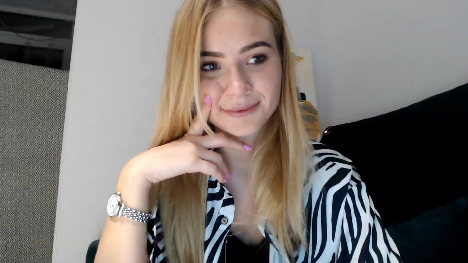 Gallery image thumbnail from bridetobe's myfreecams stream on, 02/28/2023, 17:53 image 20 of 20