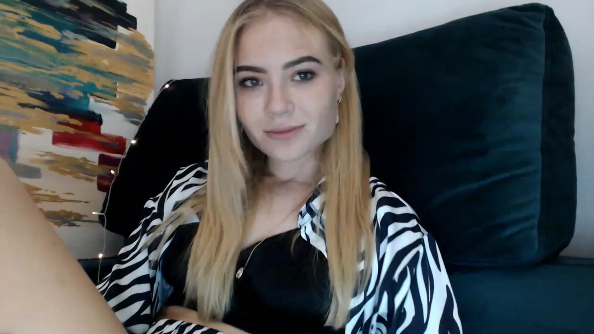 Gallery image thumbnail from bridetobe's myfreecams stream on, 02/28/2023, 21:25 image 6 of 20