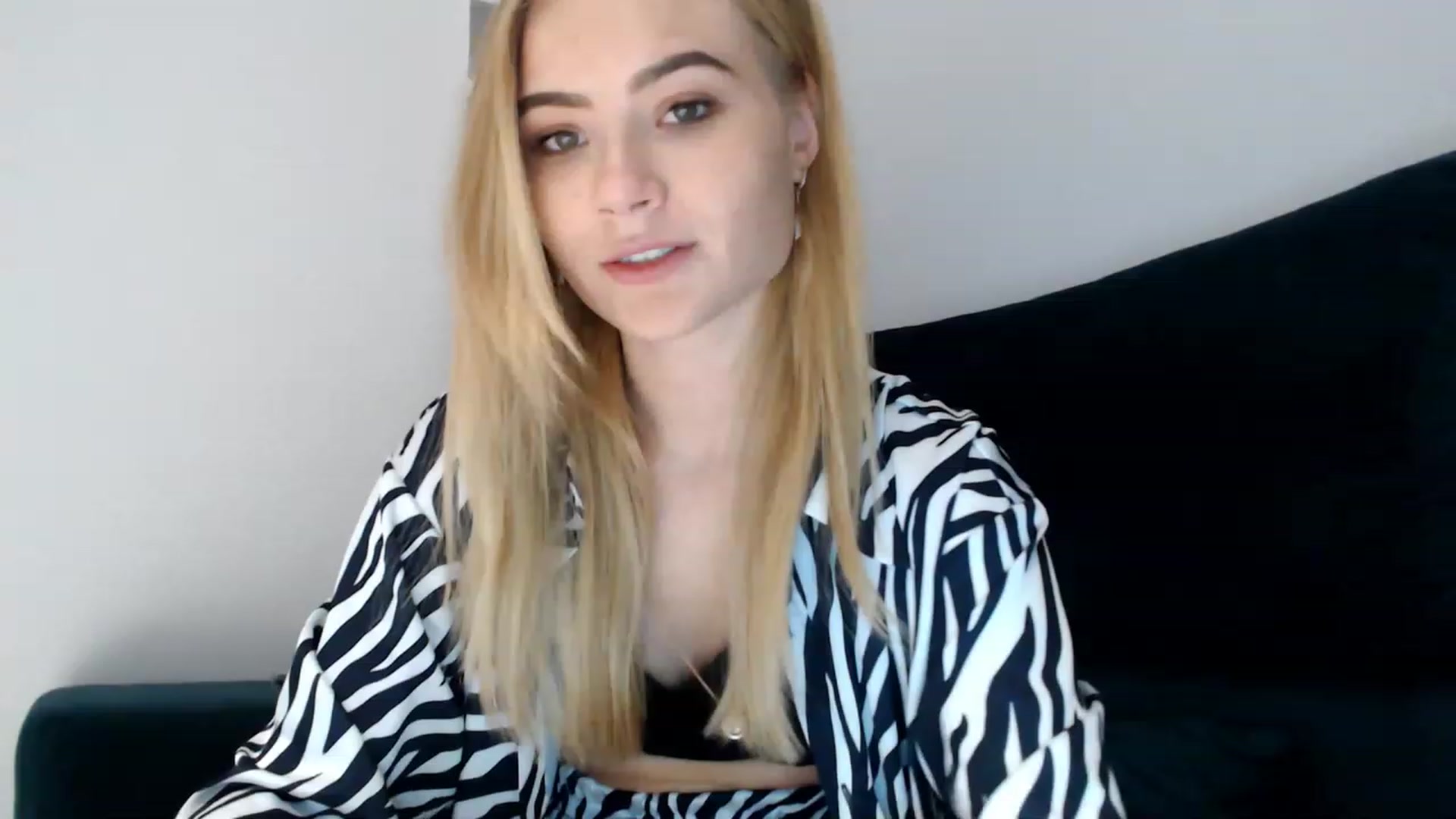Gallery image thumbnail from bridetobe's myfreecams stream on, 02/28/2023, 21:25 image 1 of 20