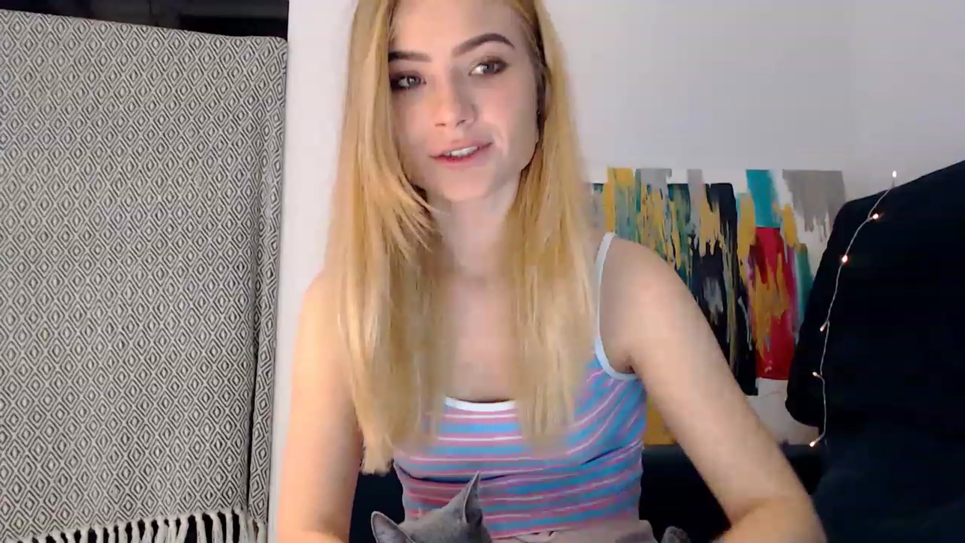 Gallery image thumbnail from bridetobe's myfreecams stream on, 03/13/2023, 02:24 image 6 of 20