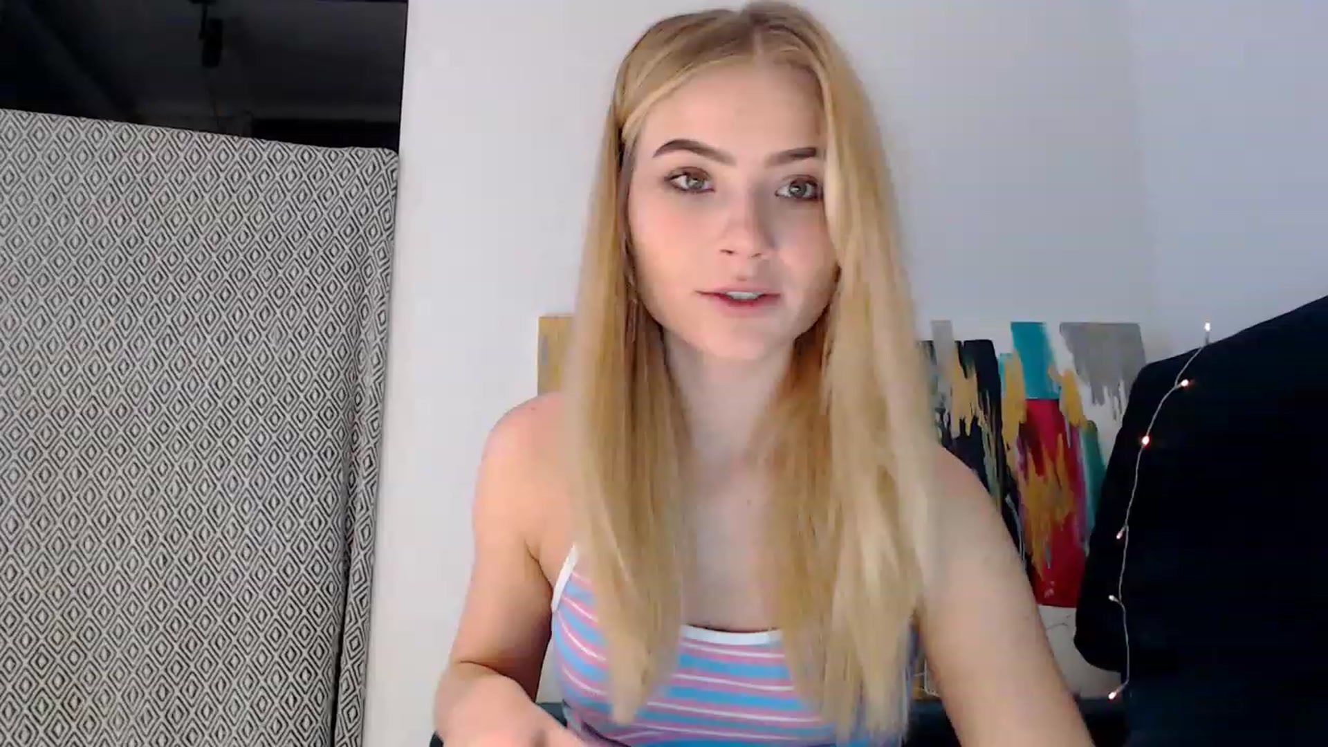 Gallery image thumbnail from bridetobe's myfreecams stream on, 03/13/2023, 02:24 image 3 of 20