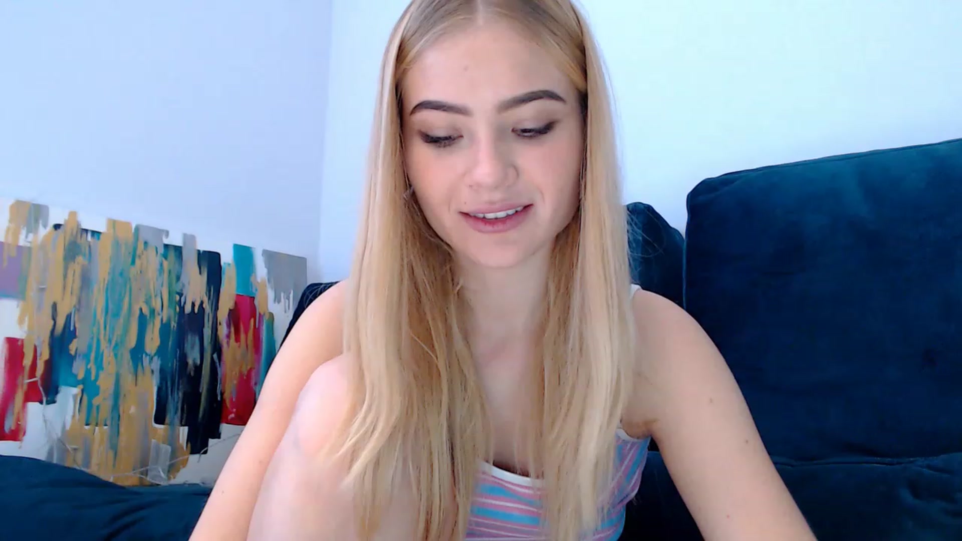 Gallery image thumbnail from bridetobe's myfreecams stream on, 03/13/2023, 07:37 image 12 of 20