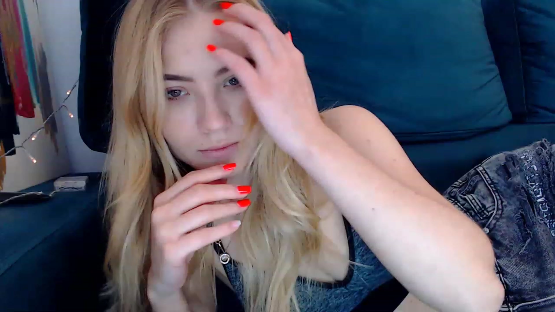 Gallery image thumbnail from bridetobe's myfreecams stream on, 03/16/2023, 07:26 image 6 of 20