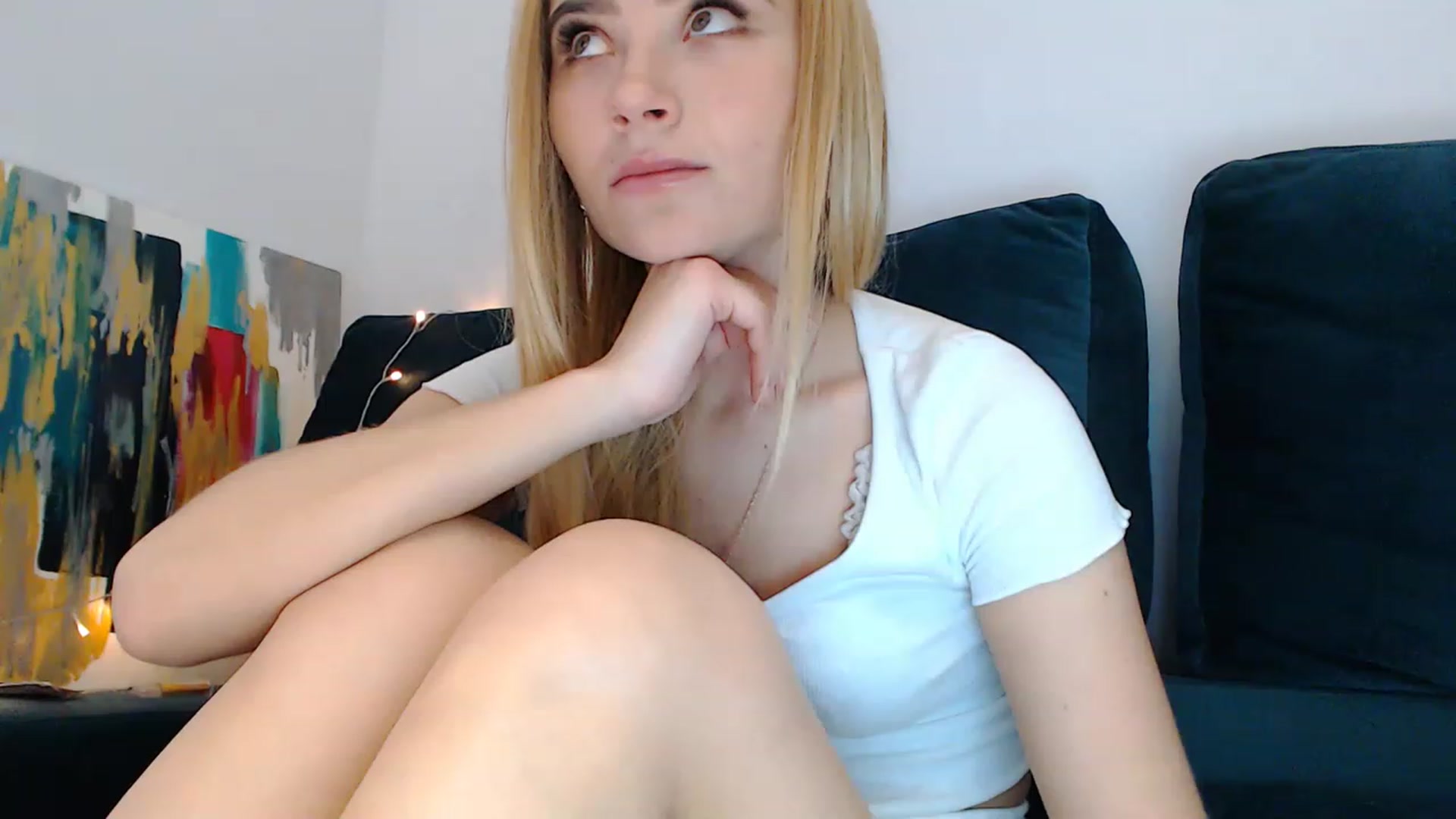 Gallery image thumbnail from bridetobe's myfreecams stream on, 03/20/2023, 04:44 image 8 of 20