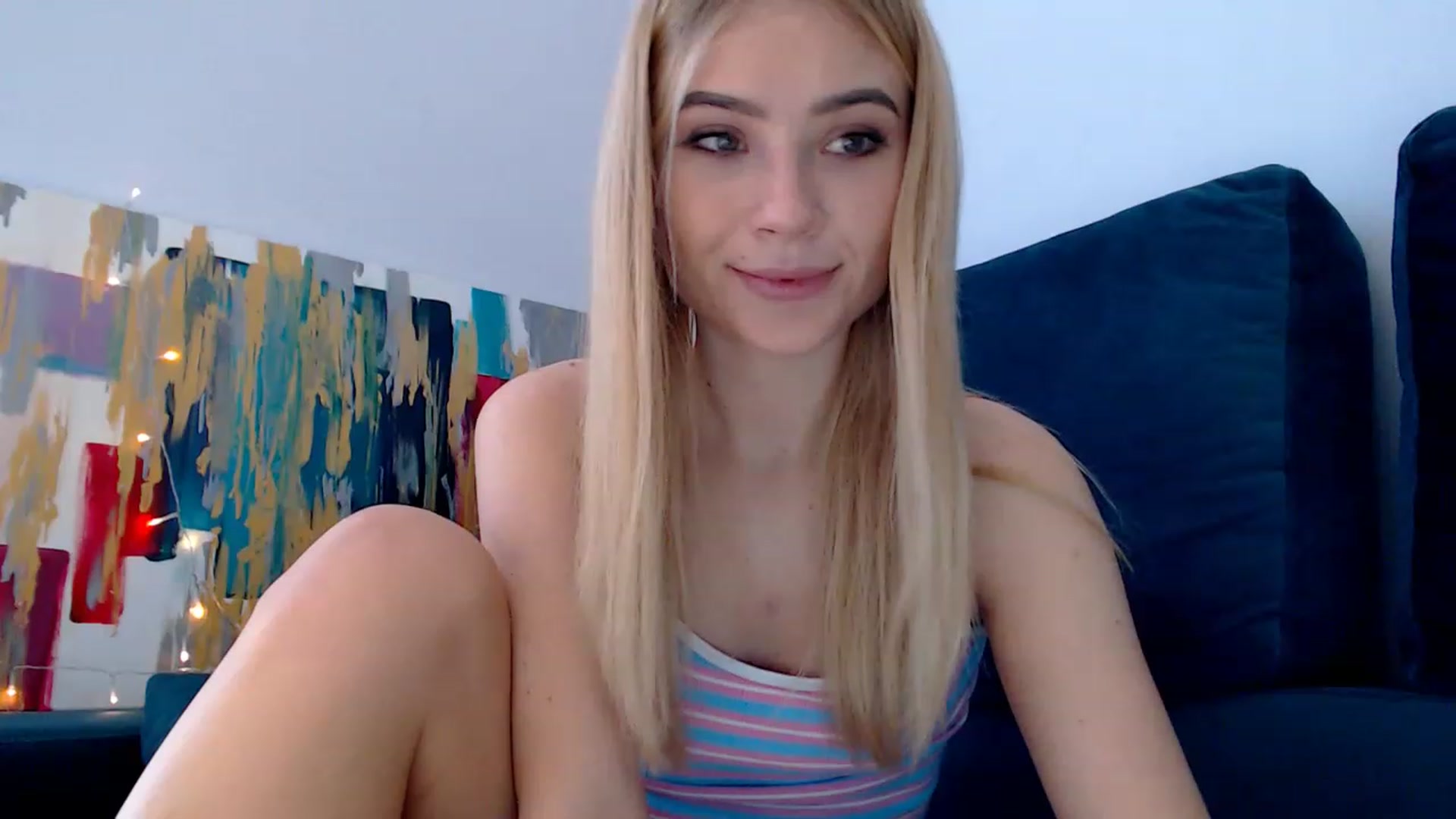 Gallery image thumbnail from bridetobe's myfreecams stream on, 03/21/2023, 06:09 image 19 of 20