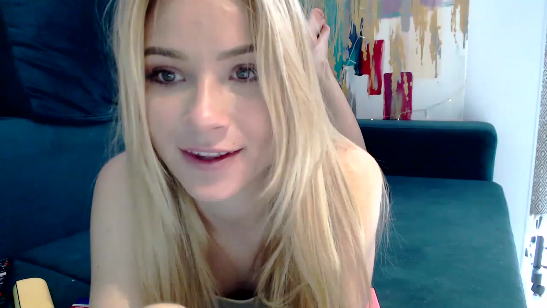 Gallery image thumbnail from bridetobe's myfreecams stream on, 04/05/2023, 08:25 image 6 of 20