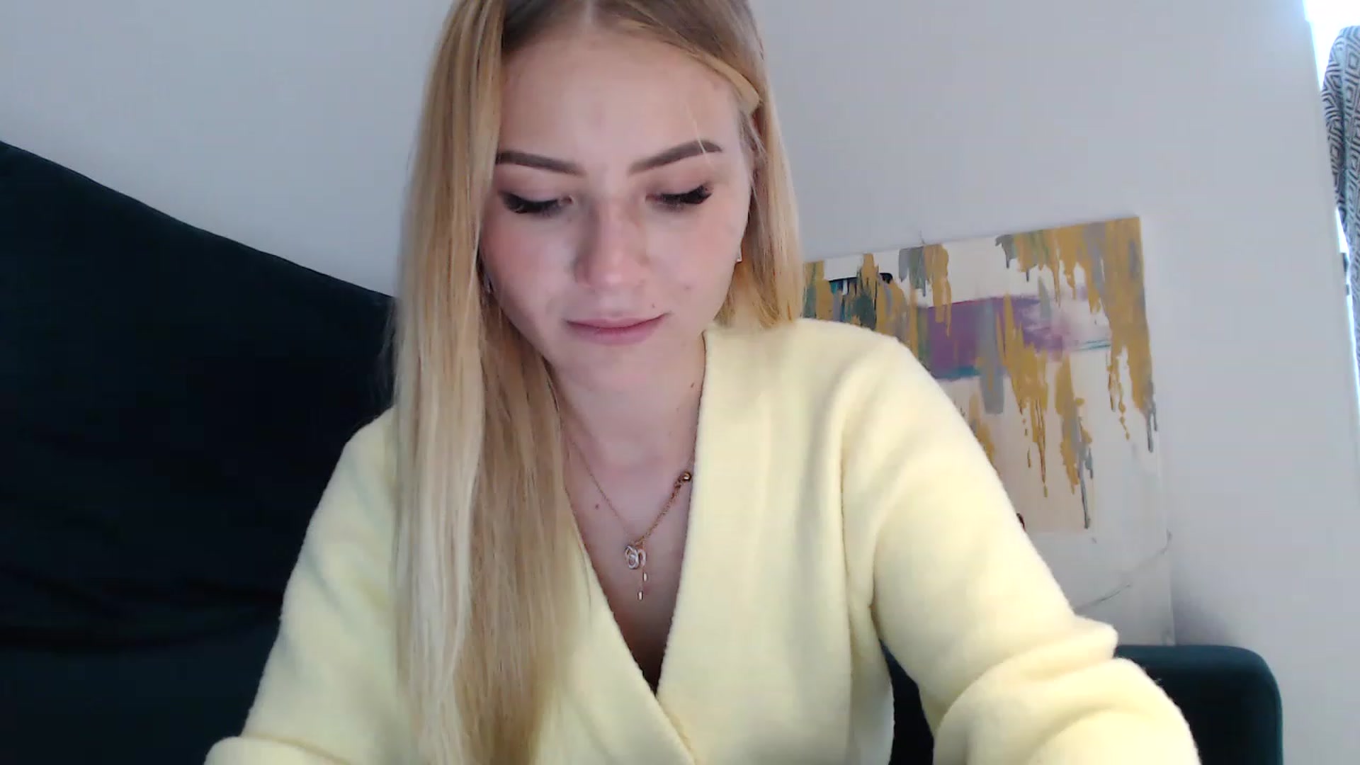 Gallery image thumbnail from bridetobe's myfreecams stream on, 04/12/2023, 12:18 image 19 of 20