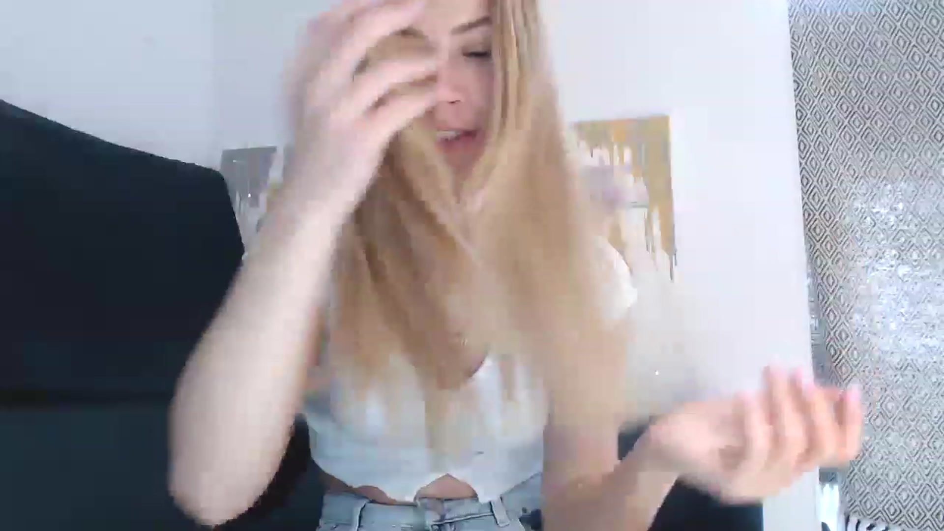 Gallery image thumbnail from bridetobe's myfreecams stream on, 04/20/2023, 14:09 image 13 of 20