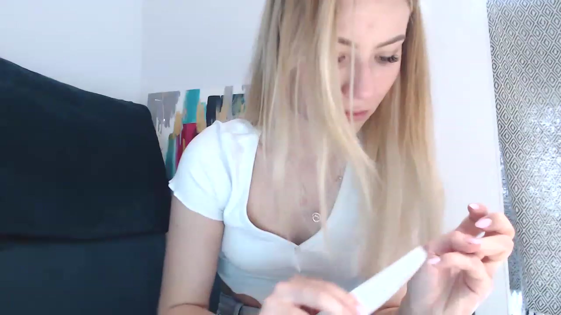 Gallery image thumbnail from bridetobe's myfreecams stream on, 04/20/2023, 14:09 image 8 of 20