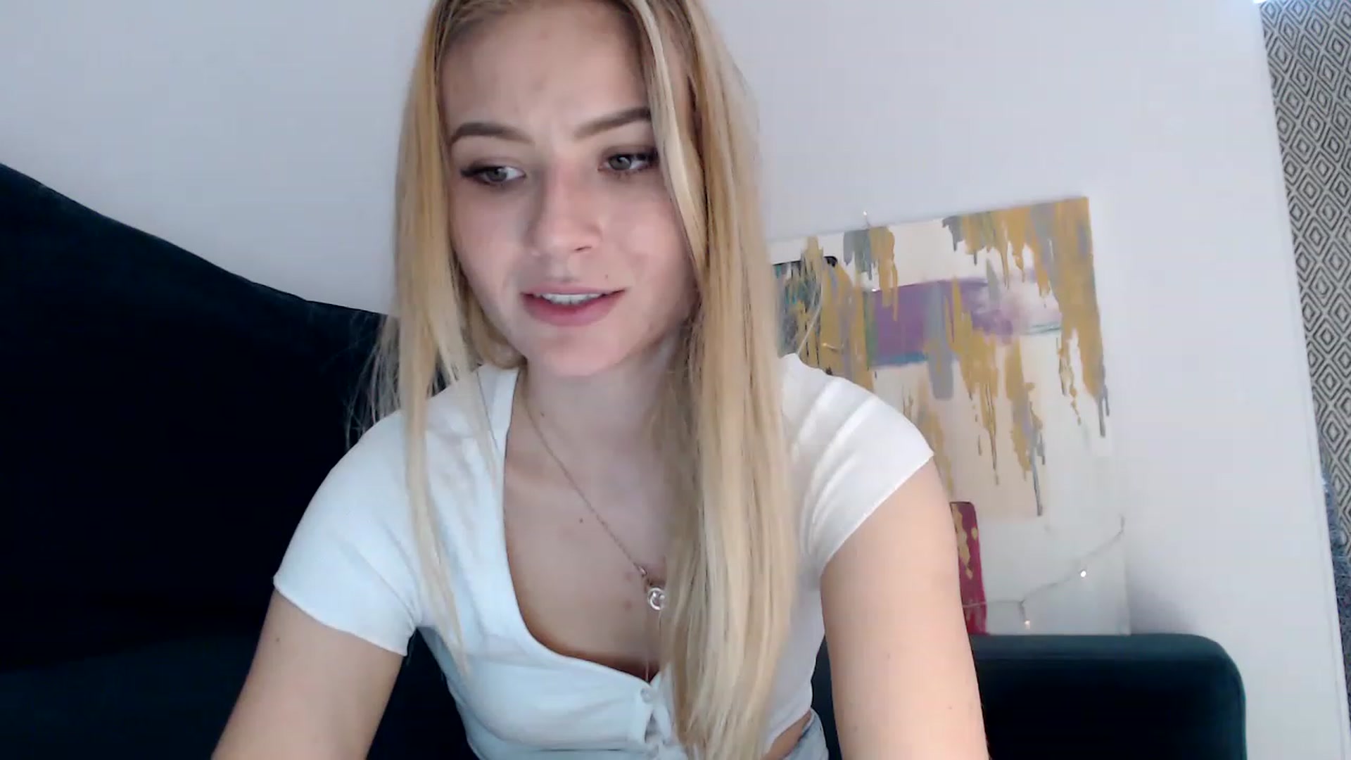 Gallery image thumbnail from bridetobe's myfreecams stream on, 04/20/2023, 16:00 image 1 of 20