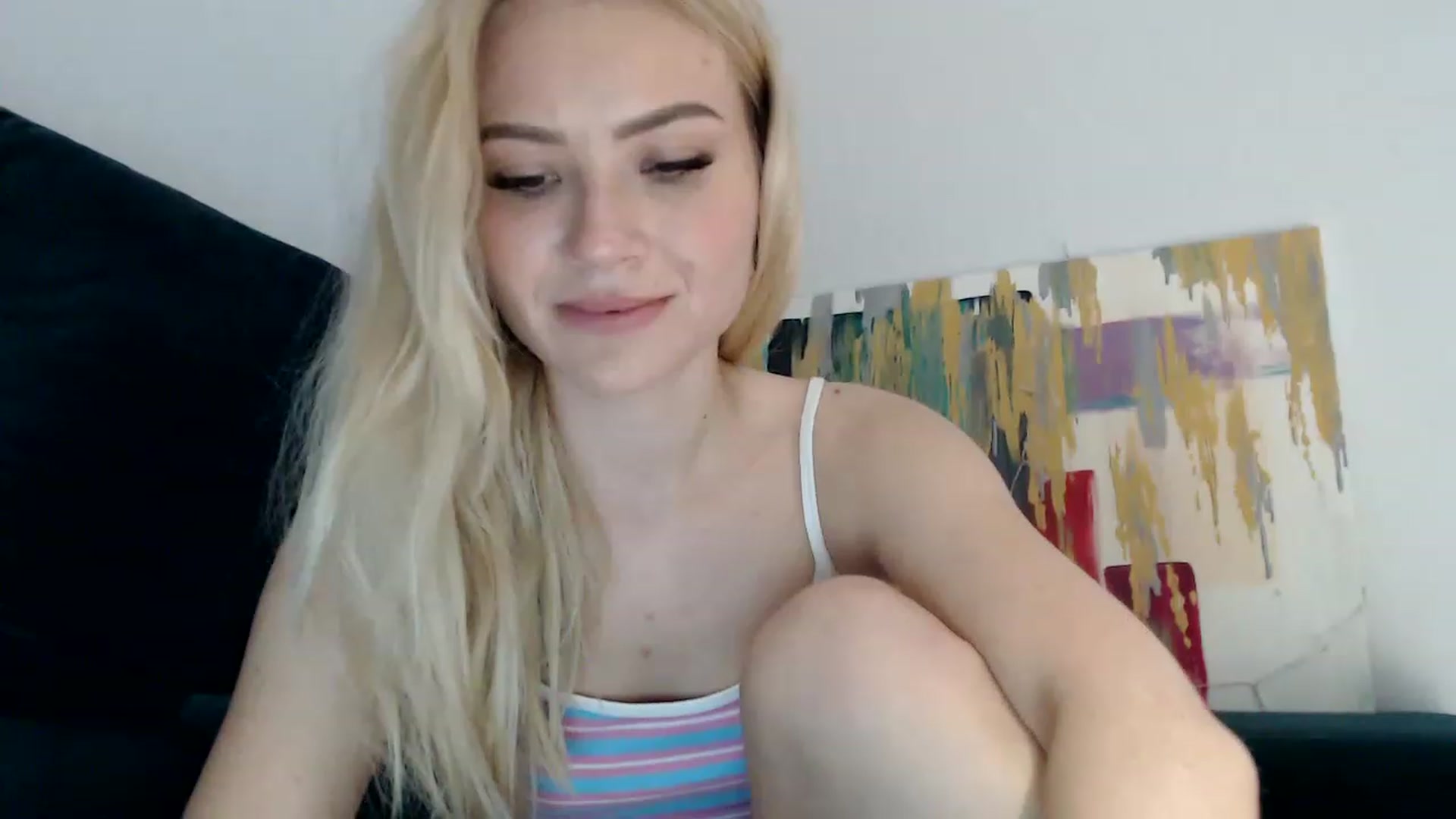 Gallery image thumbnail from bridetobe's myfreecams stream on, 04/24/2023, 04:16 image 15 of 20