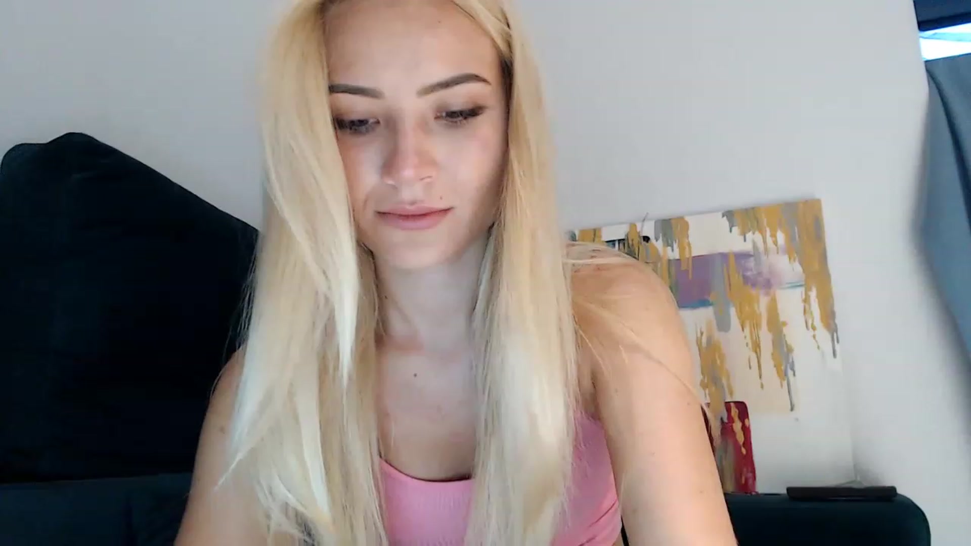 Gallery image thumbnail from bridetobe's myfreecams stream on, 06/01/2023, 01:44 image 6 of 20