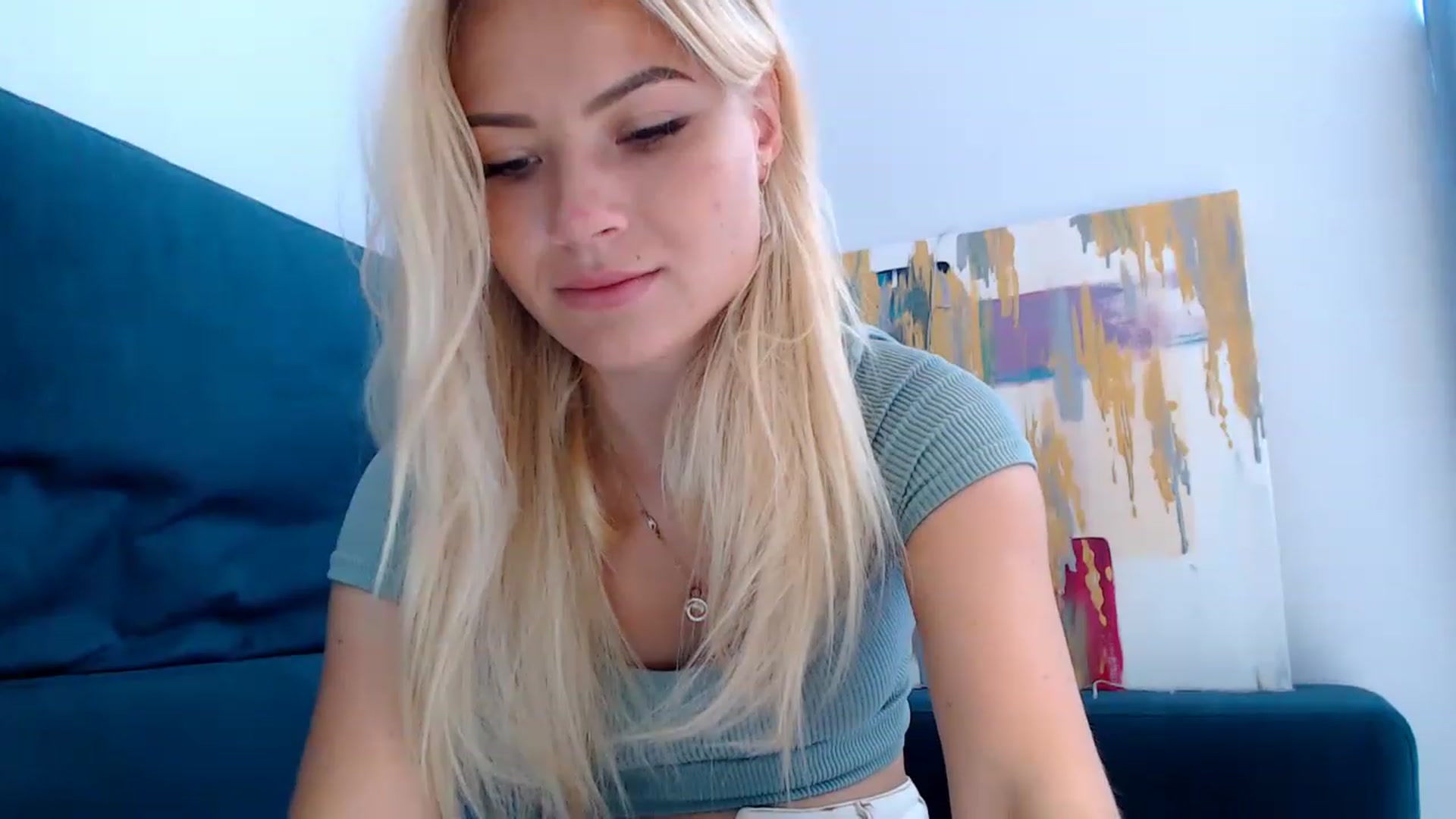 Gallery image thumbnail from bridetobe's myfreecams stream on, 06/18/2023, 06:00 image 9 of 20