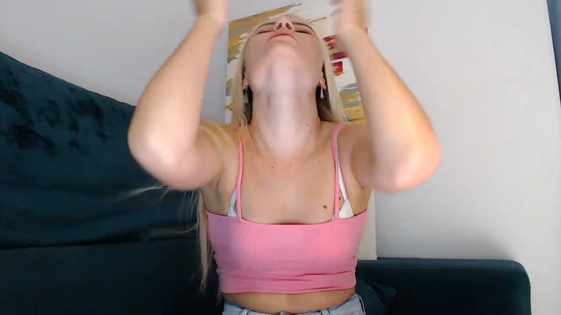 Gallery image thumbnail from bridetobe's myfreecams stream on, 06/29/2023, 23:29 image 6 of 20