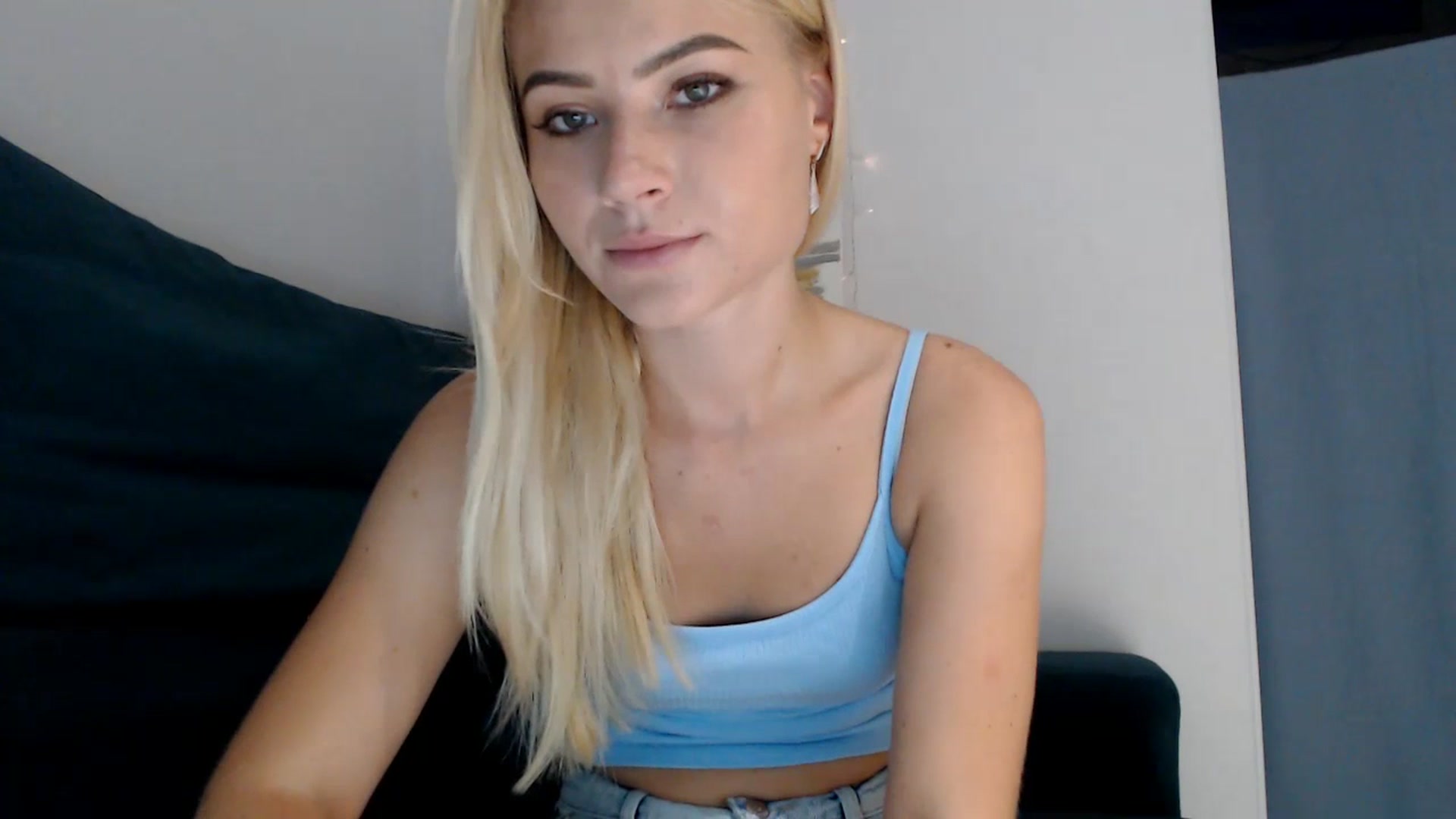 Gallery image thumbnail from bridetobe's myfreecams stream on, 07/16/2023, 01:18 image 6 of 20