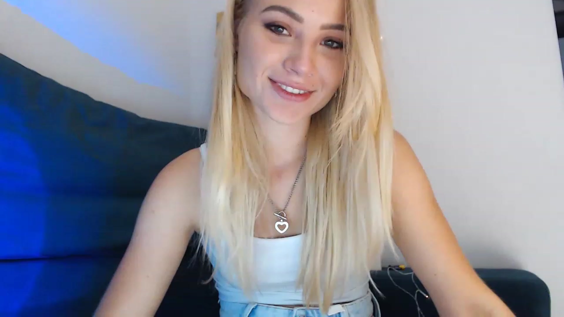 Gallery image thumbnail from bridetobe's myfreecams stream on, 07/22/2023, 24:01 image 18 of 20
