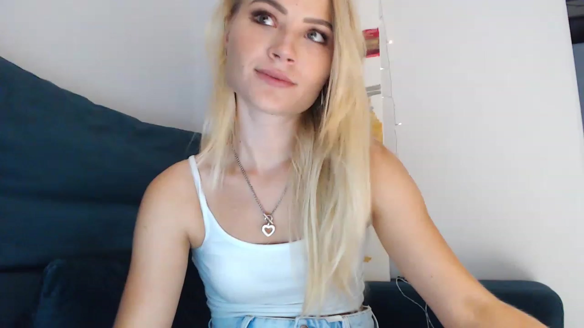 Gallery image thumbnail from bridetobe's myfreecams stream on, 07/22/2023, 24:01 image 15 of 20