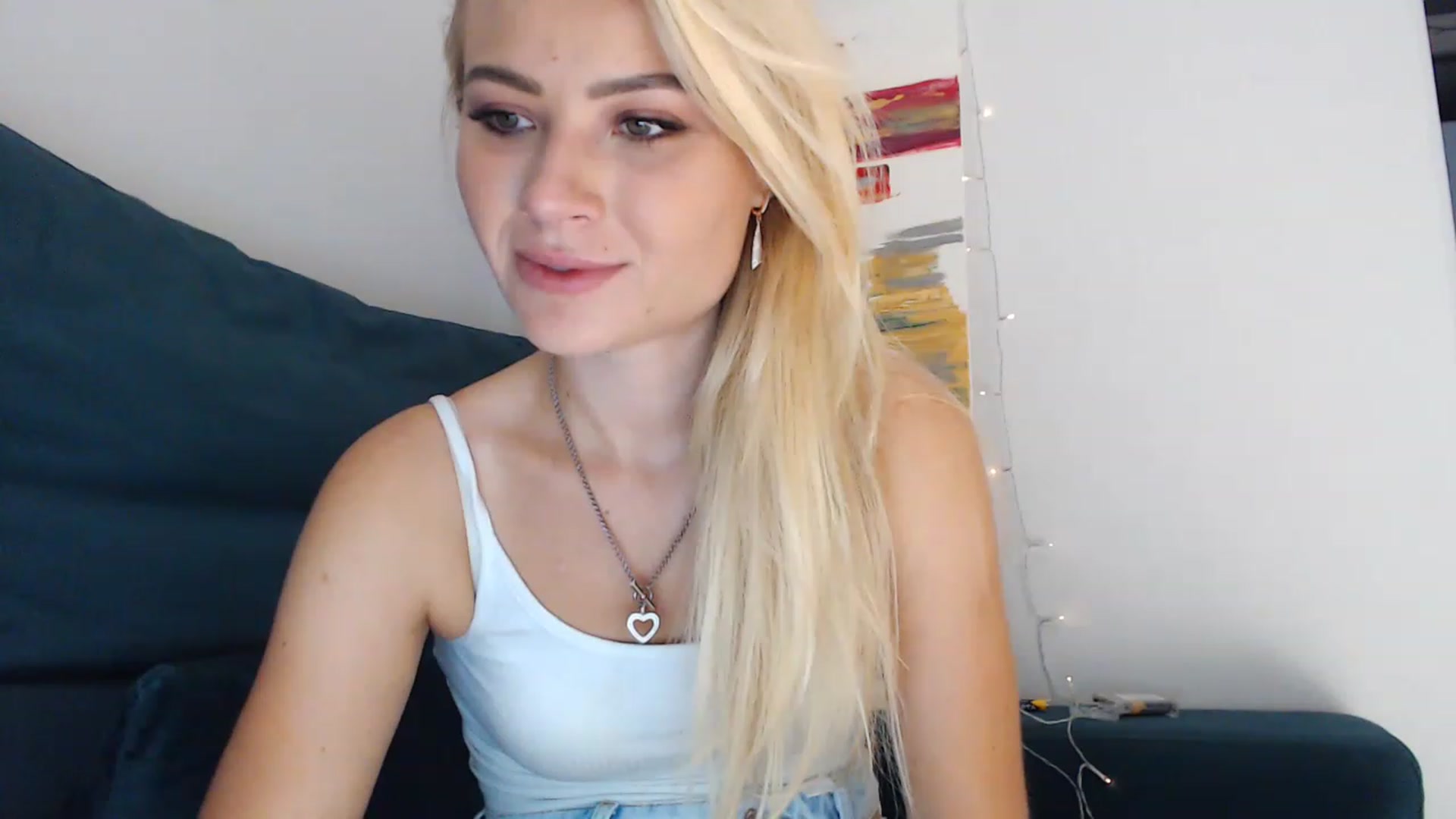 Gallery image thumbnail from bridetobe's myfreecams stream on, 07/22/2023, 24:01 image 7 of 20