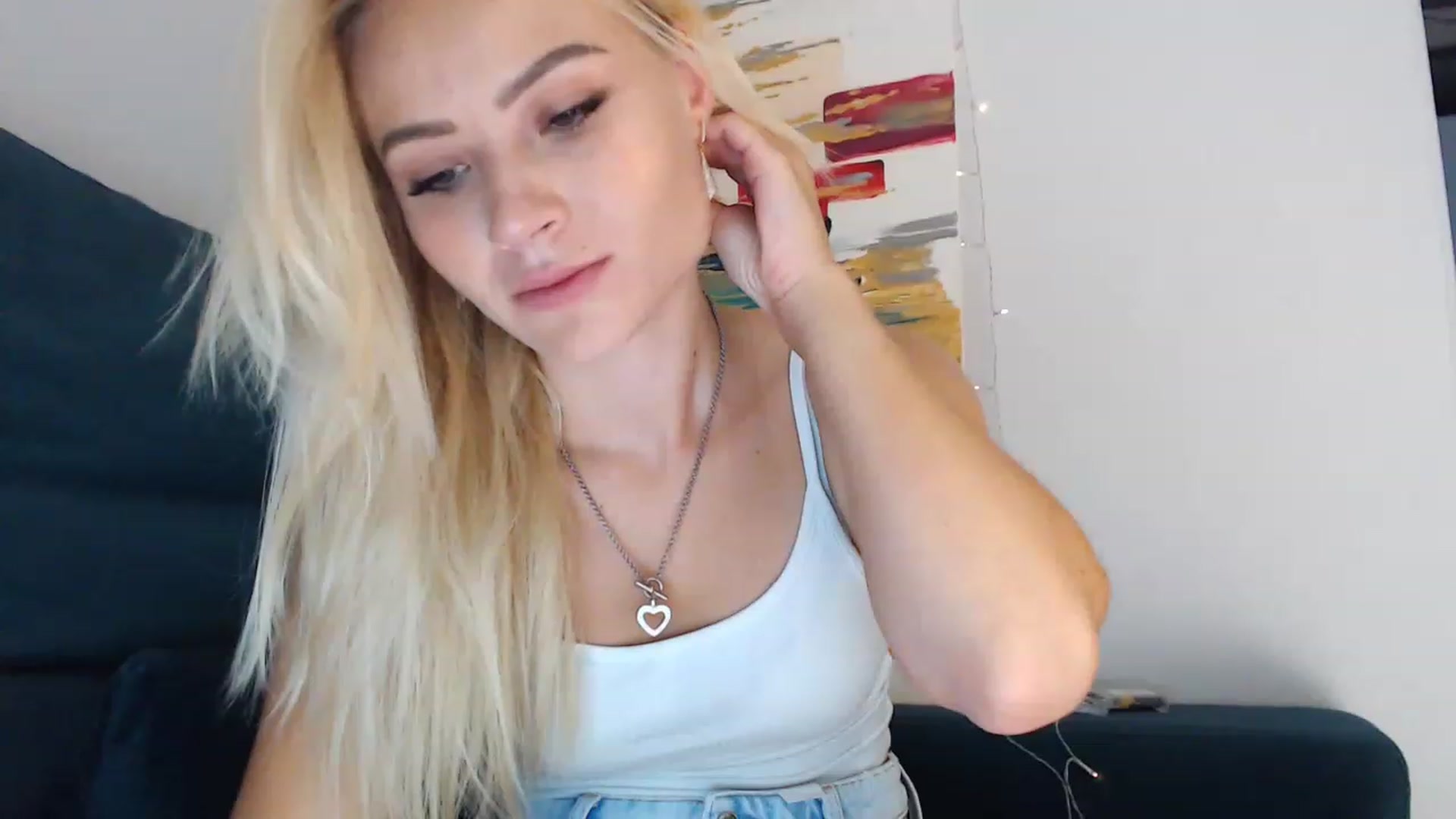 Gallery image thumbnail from bridetobe's myfreecams stream on, 07/22/2023, 24:01 image 11 of 20