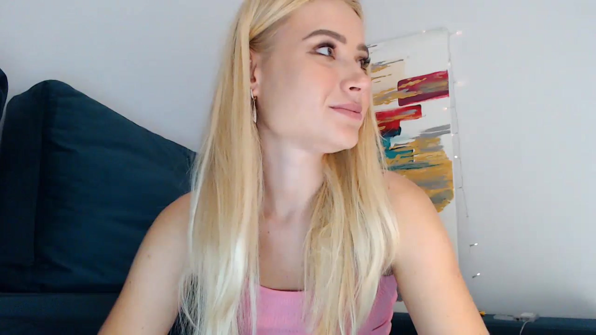 Gallery image thumbnail from bridetobe's myfreecams stream on, 07/23/2023, 23:42 image 14 of 20