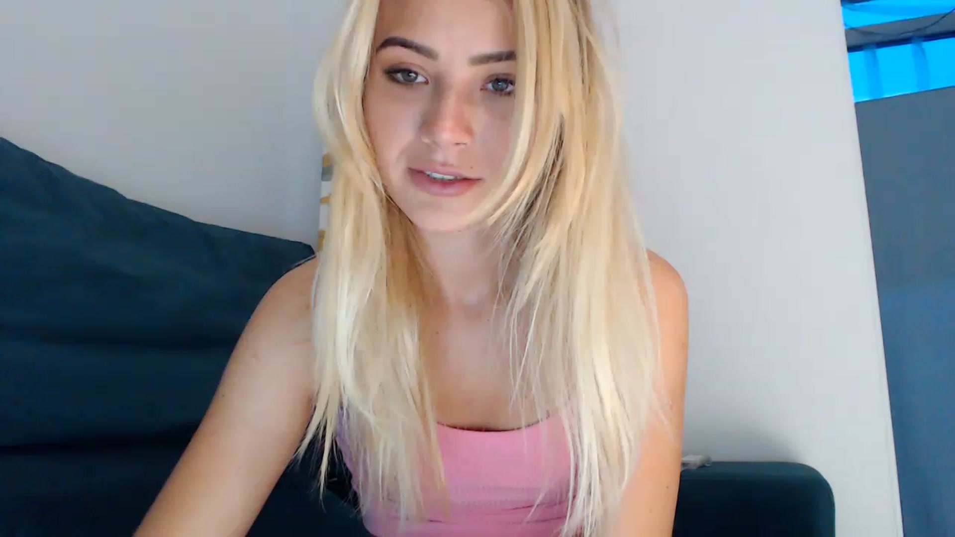 Gallery image thumbnail from bridetobe's myfreecams stream on, 07/28/2023, 02:37 image 2 of 20