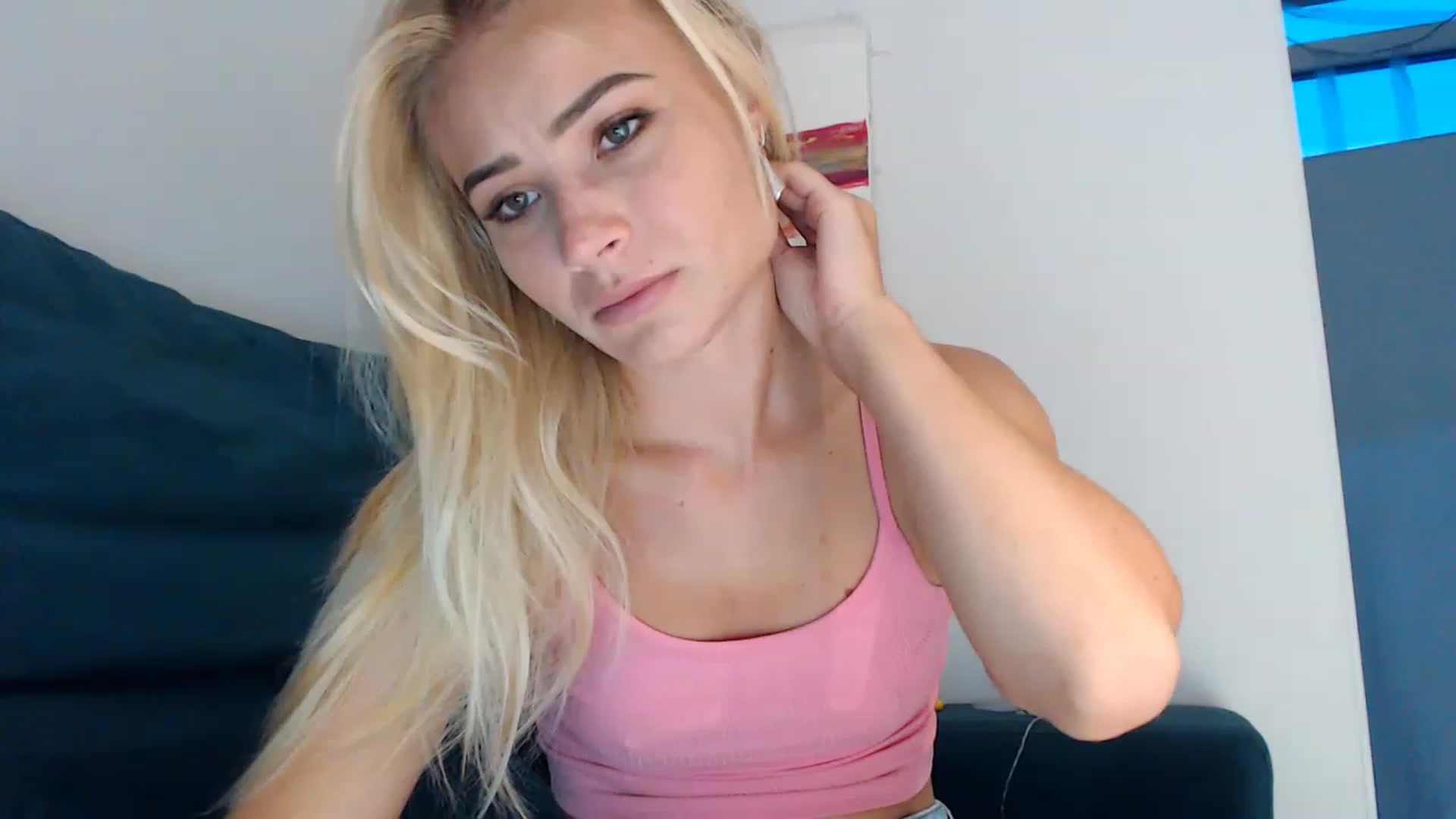 Gallery image thumbnail from bridetobe's myfreecams stream on, 07/28/2023, 02:37 image 1 of 20