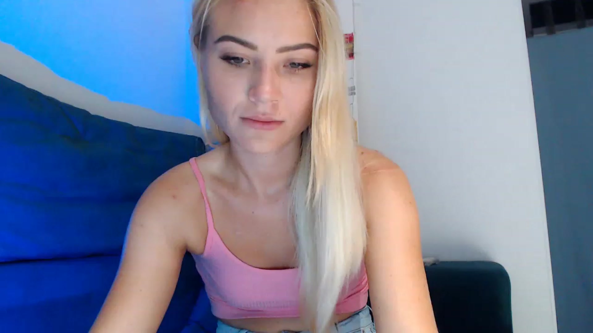 Gallery image thumbnail from bridetobe's myfreecams stream on, 07/28/2023, 21:26 image 7 of 20