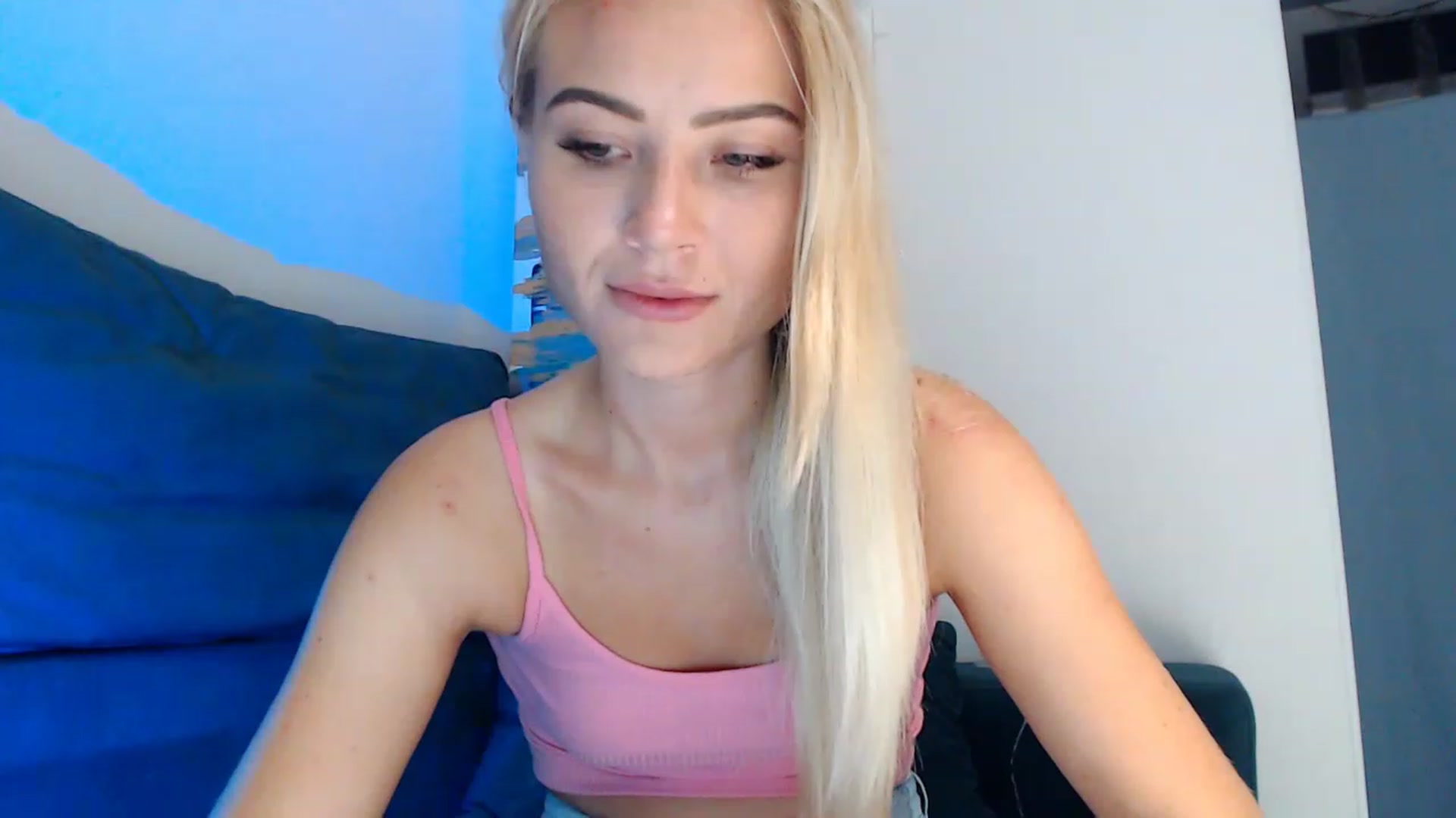 Gallery image thumbnail from bridetobe's myfreecams stream on, 07/28/2023, 21:26 image 3 of 20
