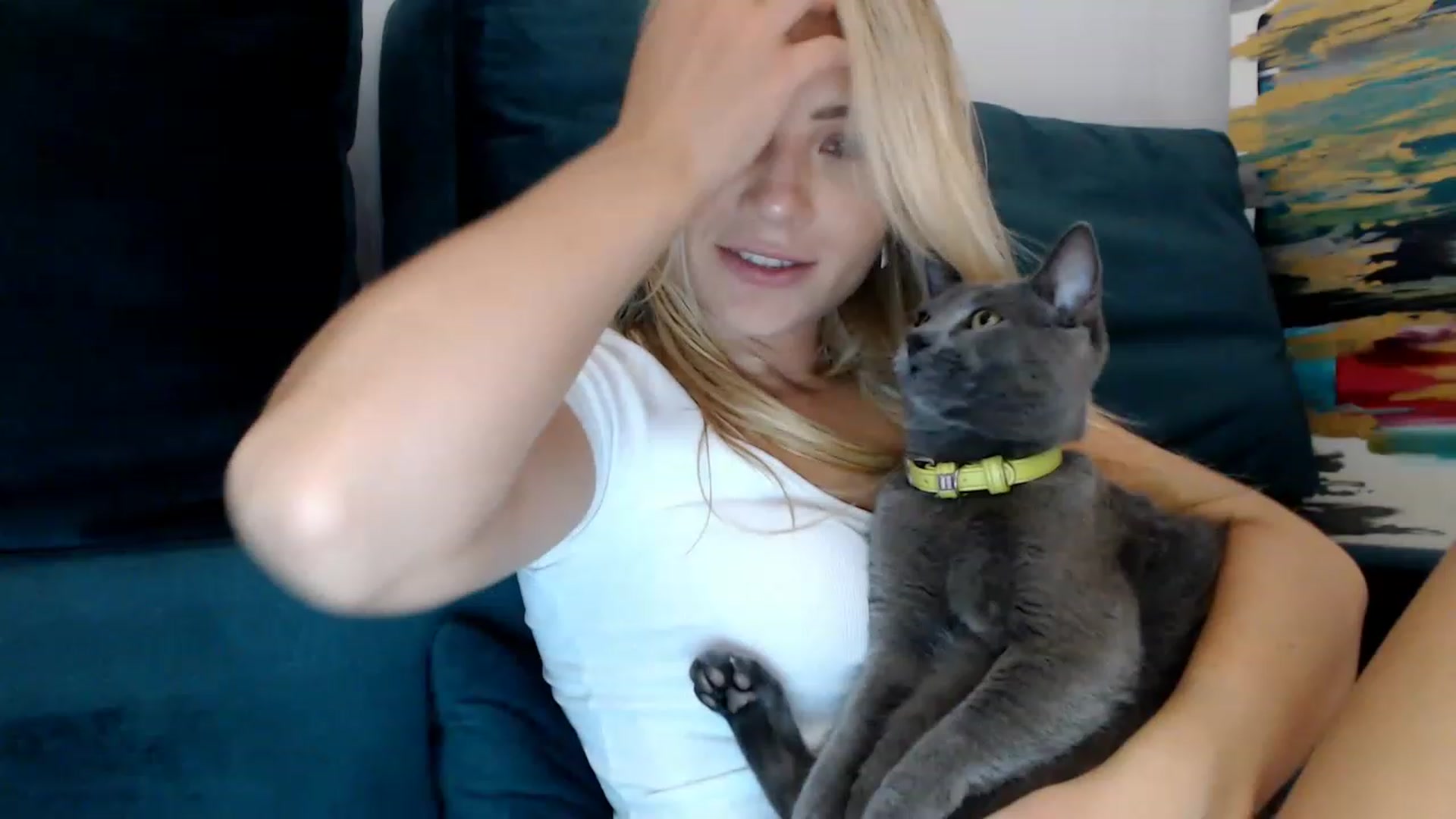 Gallery image thumbnail from bridetobe's myfreecams stream on, 08/08/2023, 23:24 image 5 of 20
