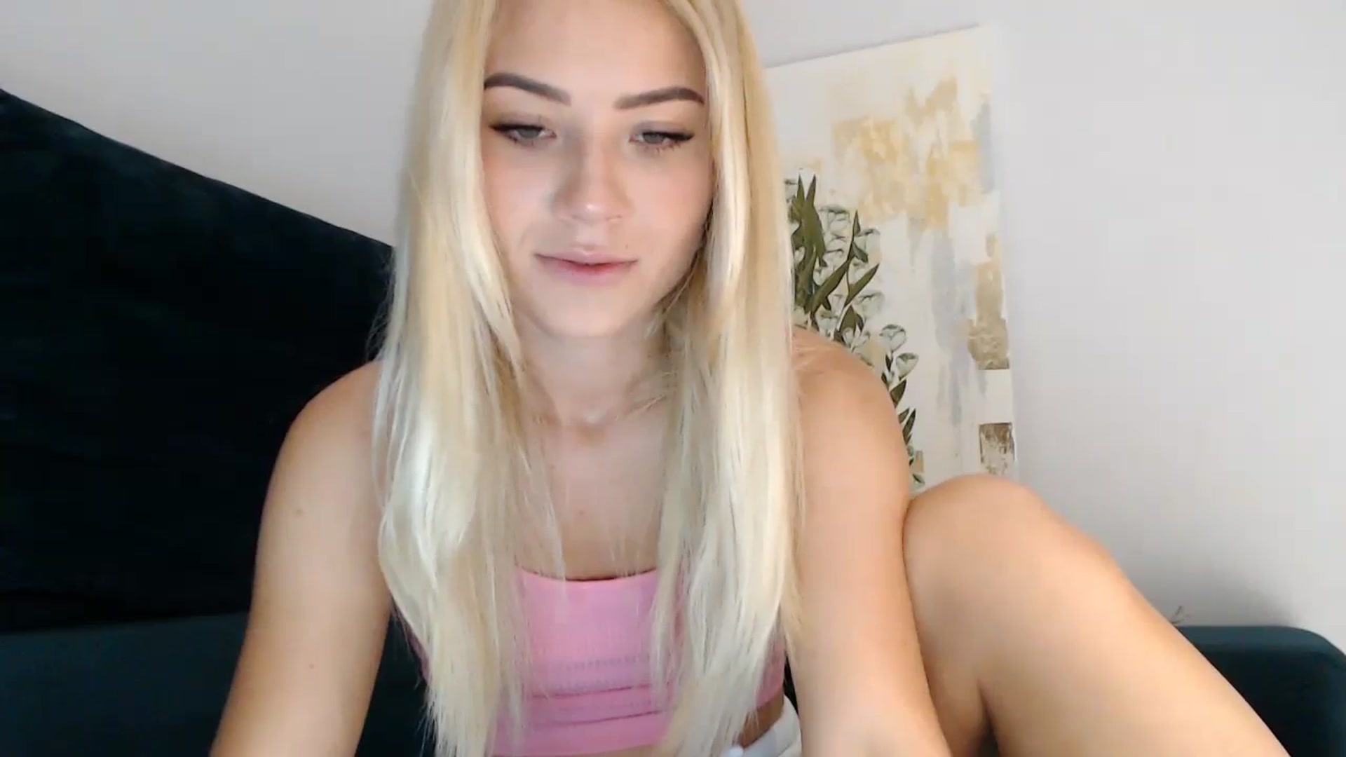 Gallery image thumbnail from bridetobe's myfreecams stream on, 08/15/2023, 02:01 image 7 of 20