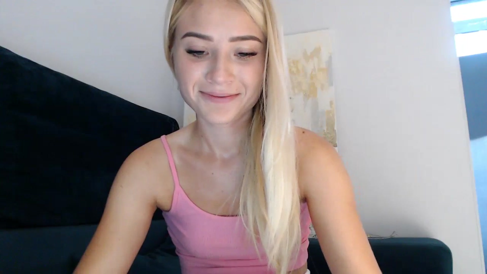 Gallery image thumbnail from bridetobe's myfreecams stream on, 08/15/2023, 02:45 image 4 of 20