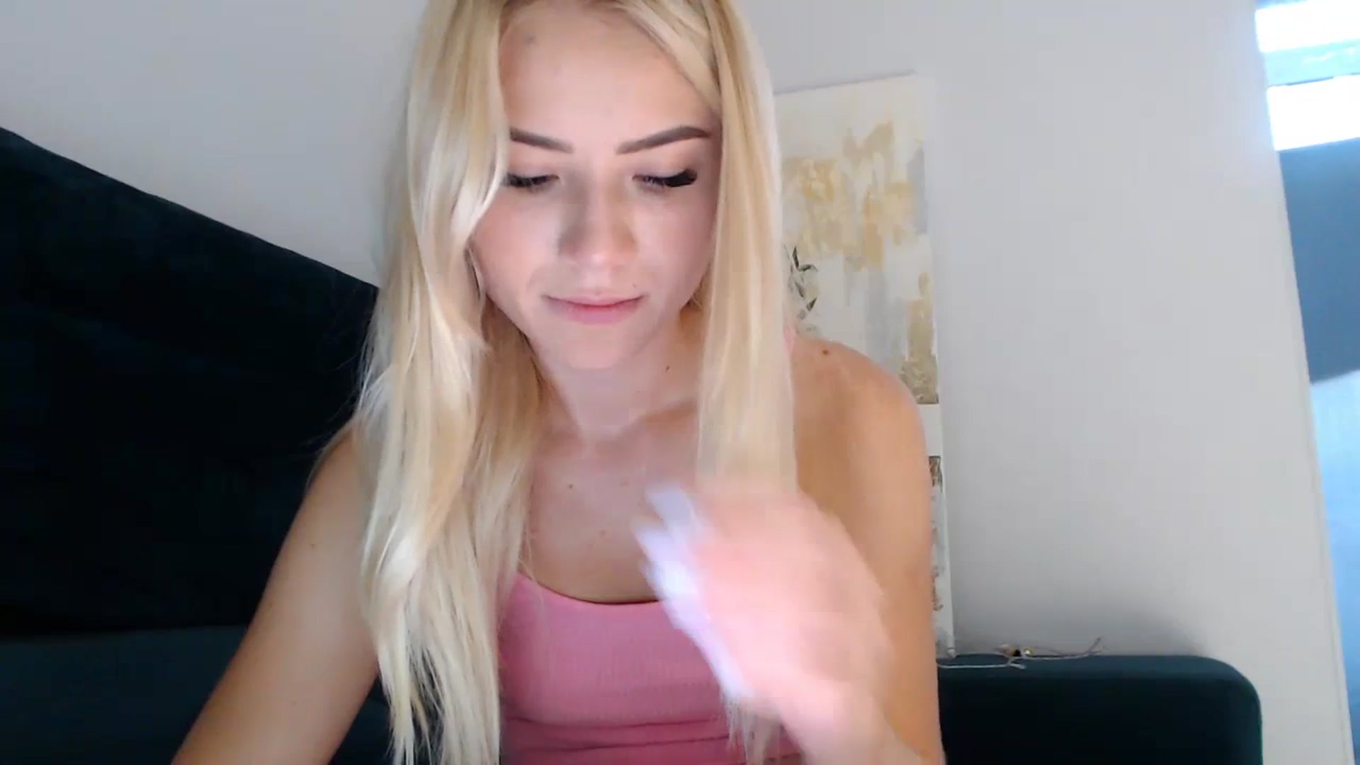 Gallery image thumbnail from bridetobe's myfreecams stream on, 08/15/2023, 02:45 image 10 of 20