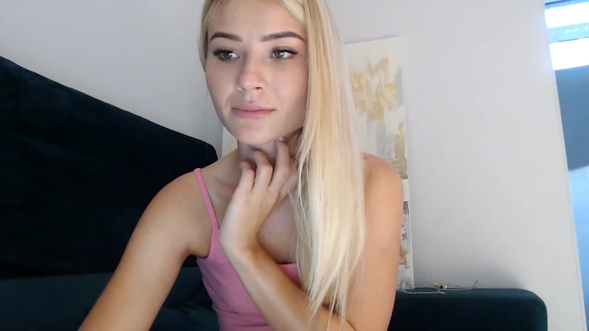 Gallery image thumbnail from bridetobe's myfreecams stream on, 08/15/2023, 02:45 image 2 of 20