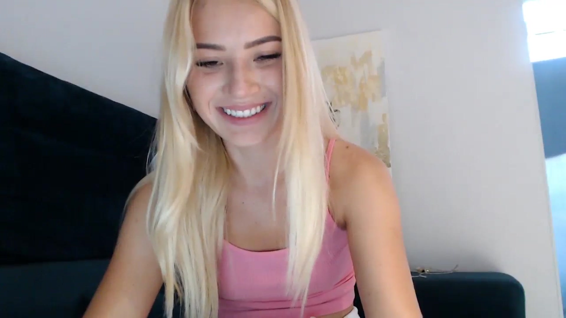 Gallery image thumbnail from bridetobe's myfreecams stream on, 08/15/2023, 02:45 image 18 of 20