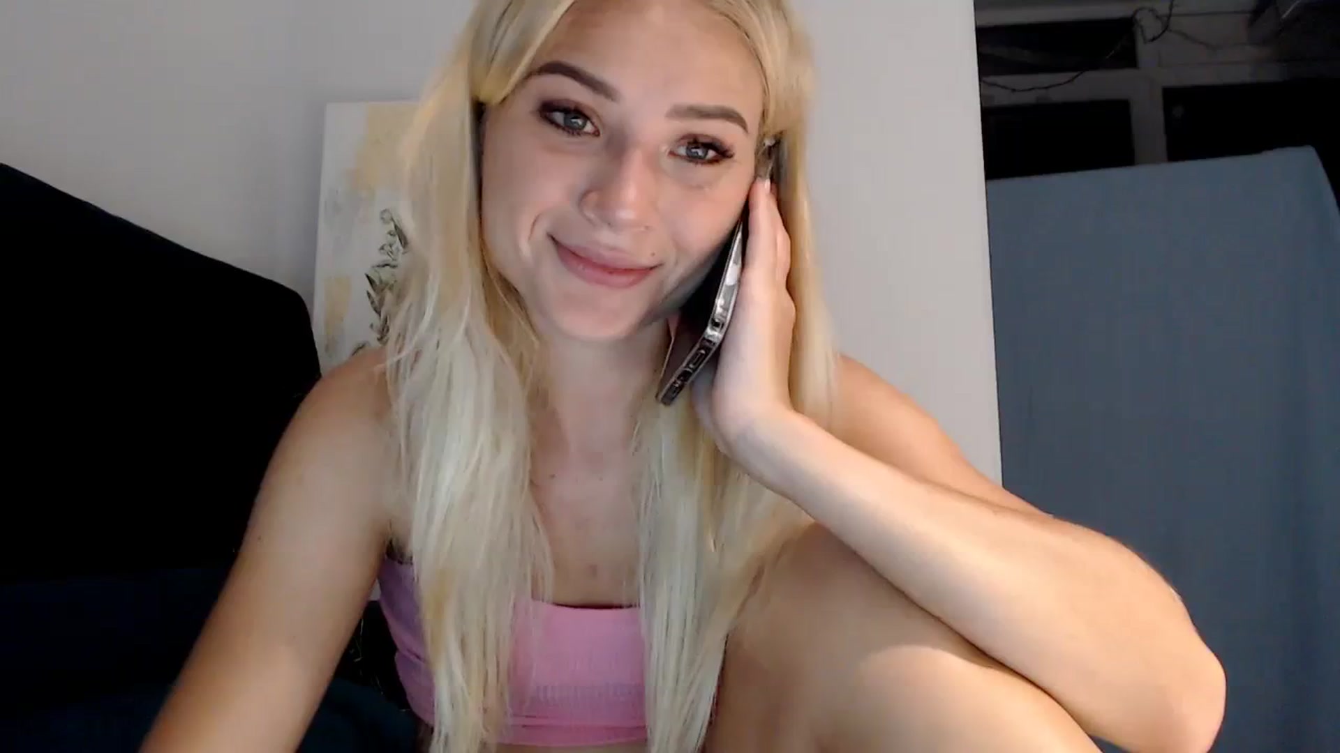Gallery image thumbnail from bridetobe's myfreecams stream on, 08/19/2023, 21:29 image 5 of 20
