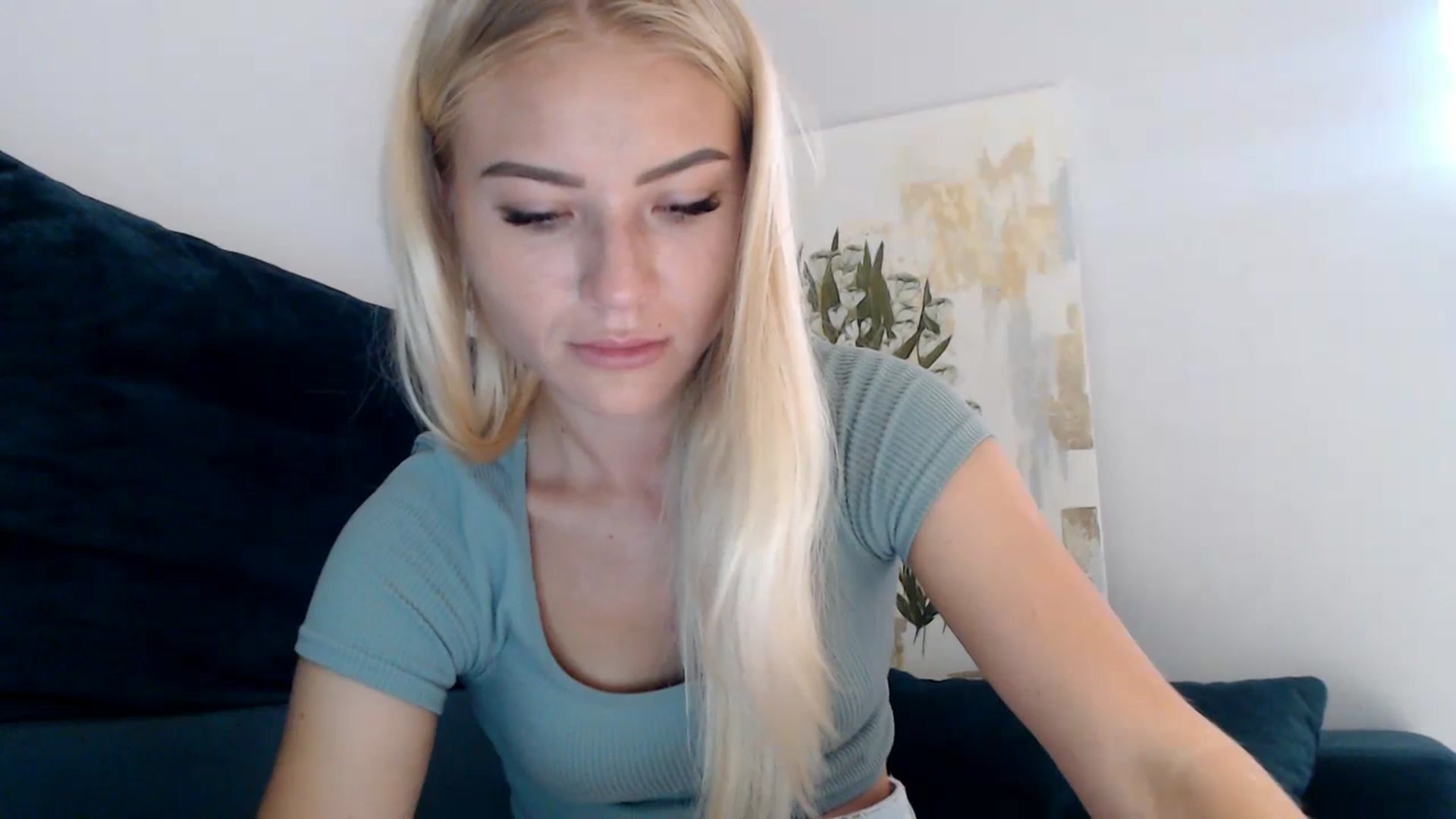Gallery image thumbnail from bridetobe's myfreecams stream on, 08/22/2023, 03:09 image 14 of 20