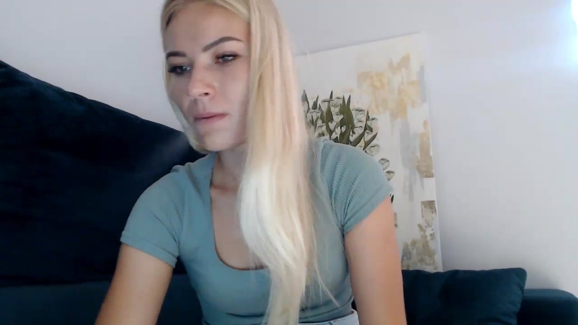 Gallery image thumbnail from bridetobe's myfreecams stream on, 08/22/2023, 03:09 image 8 of 20