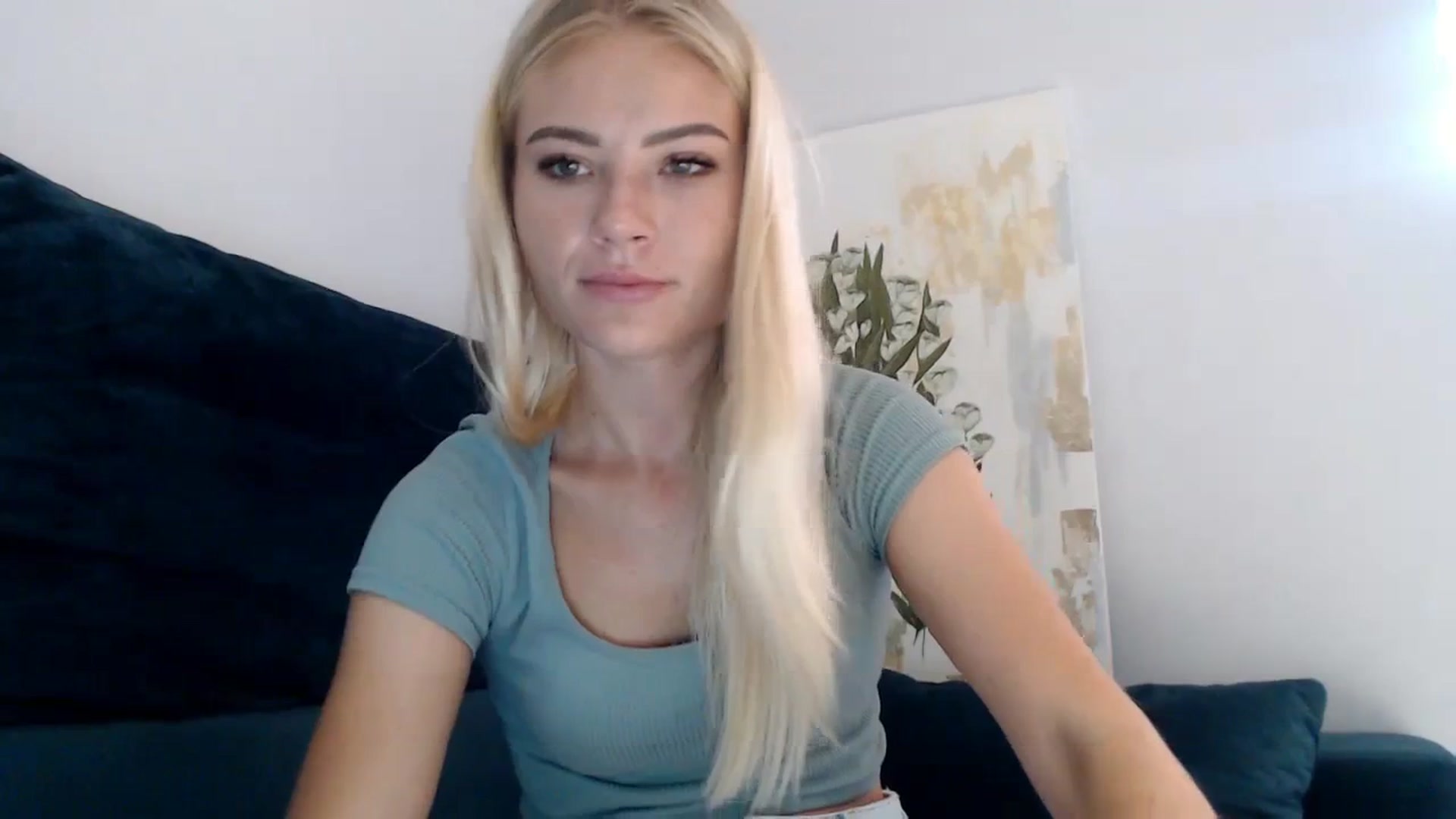 Gallery image thumbnail from bridetobe's myfreecams stream on, 08/22/2023, 03:09 image 16 of 20
