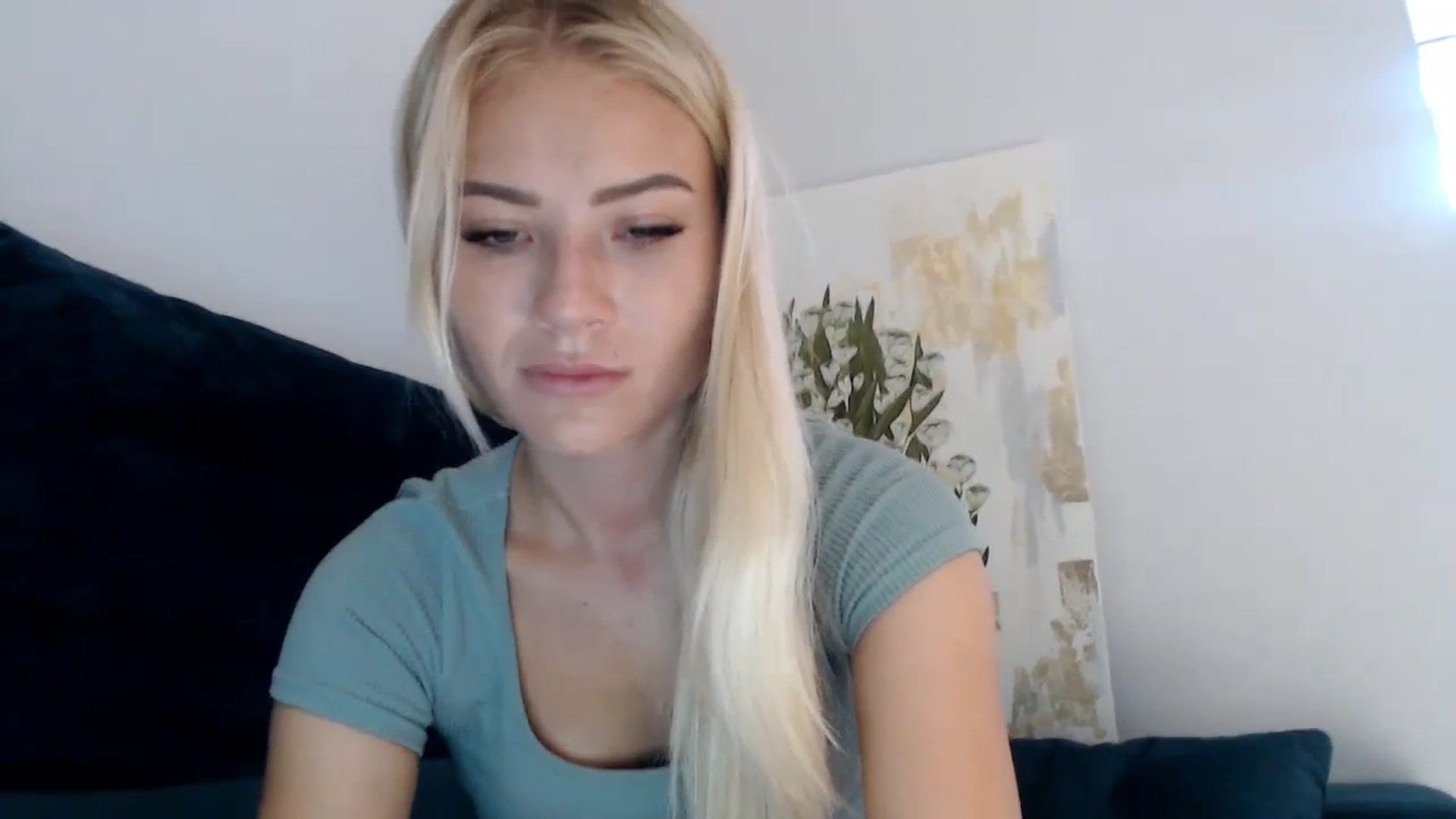 Gallery image thumbnail from bridetobe's myfreecams stream on, 08/22/2023, 03:09 image 4 of 20