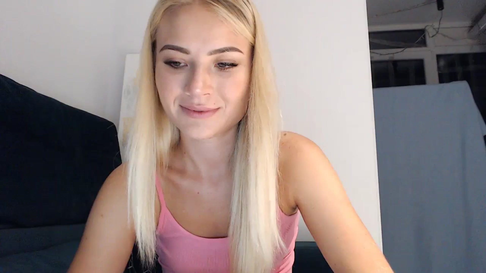 Gallery image thumbnail from bridetobe's myfreecams stream on, 08/23/2023, 24:01 image 6 of 20