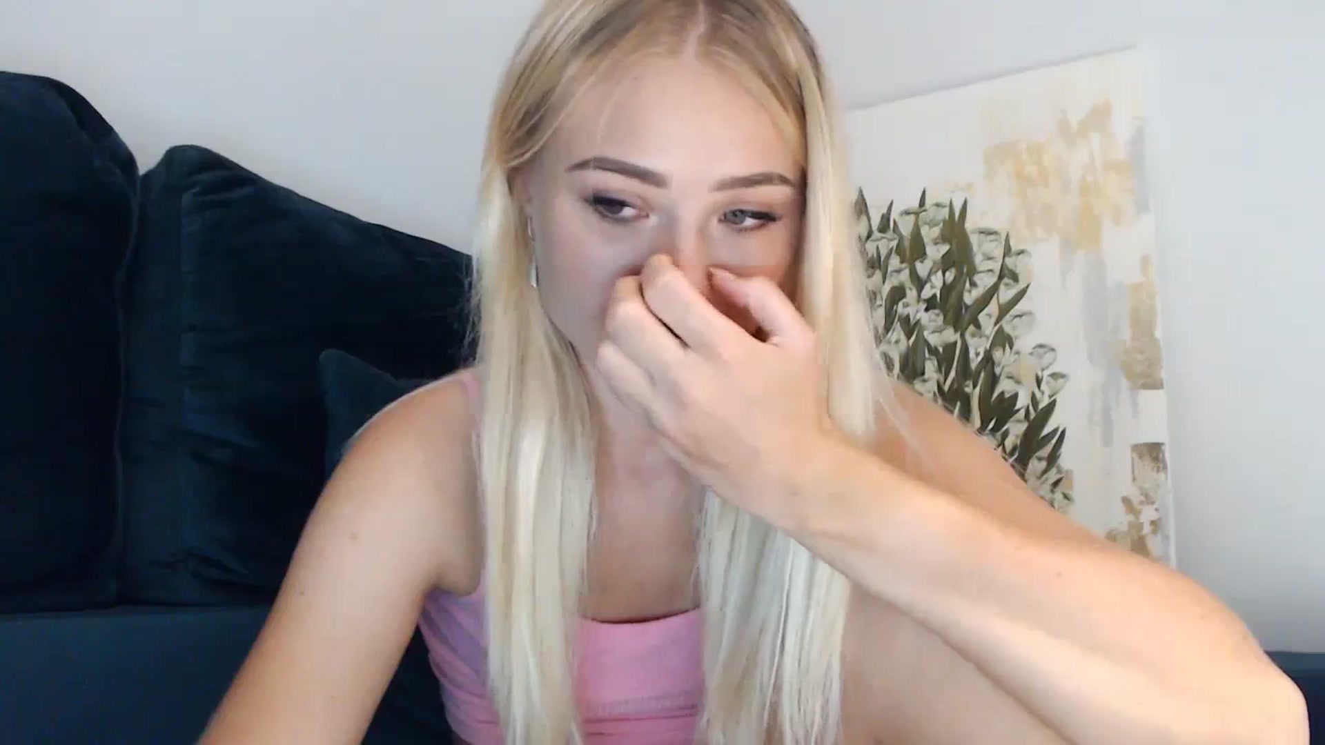 Gallery image thumbnail from bridetobe's myfreecams stream on, 08/23/2023, 24:47 image 10 of 20