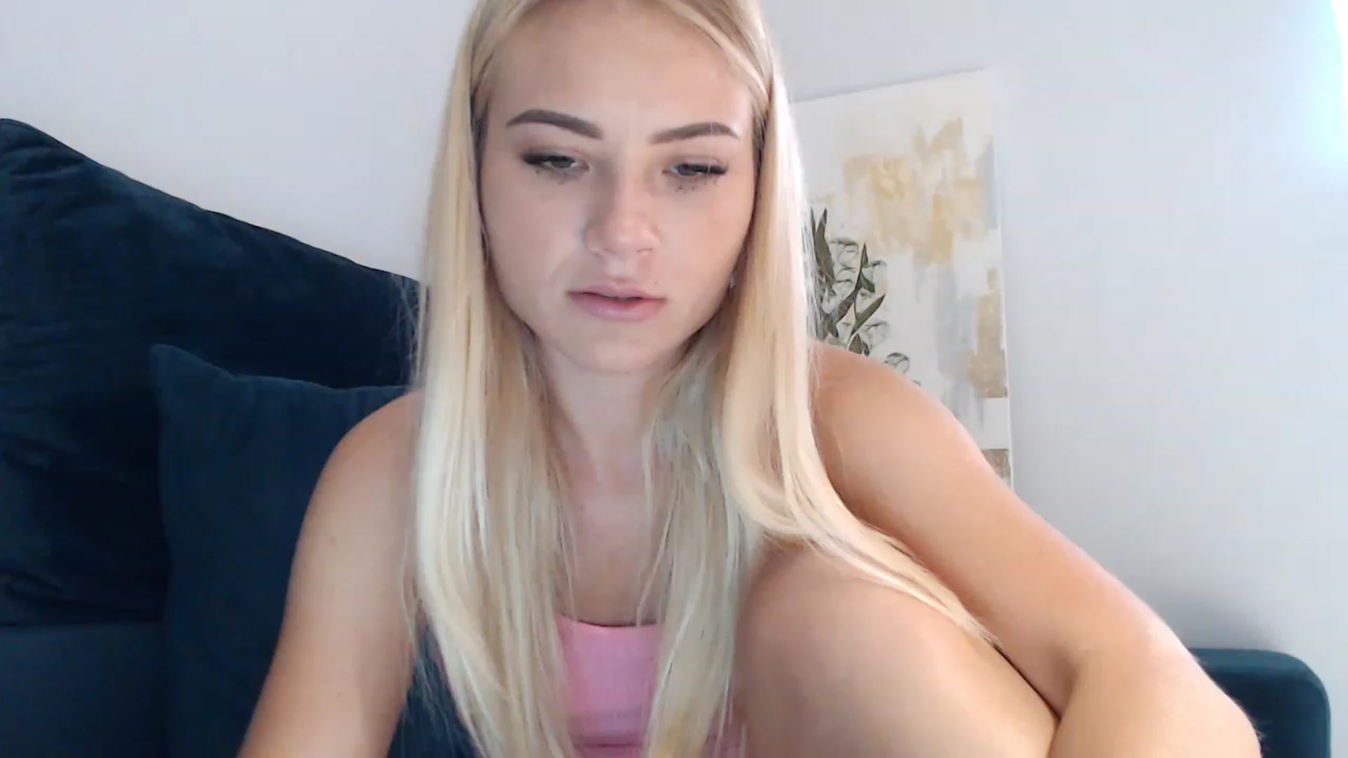 Gallery image thumbnail from bridetobe's myfreecams stream on, 08/23/2023, 03:30 image 6 of 20