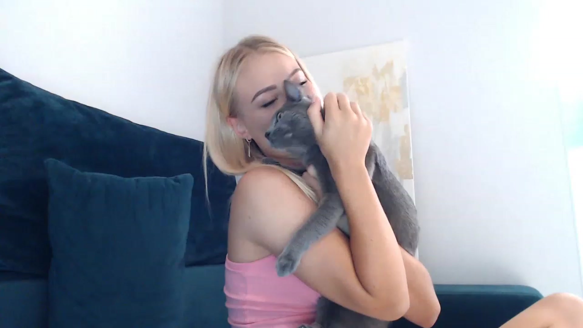 Gallery image thumbnail from bridetobe's myfreecams stream on, 08/23/2023, 03:30 image 13 of 20