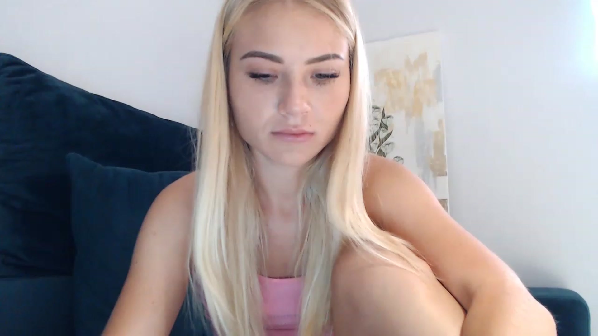 Gallery image thumbnail from bridetobe's myfreecams stream on, 08/23/2023, 03:30 image 7 of 20