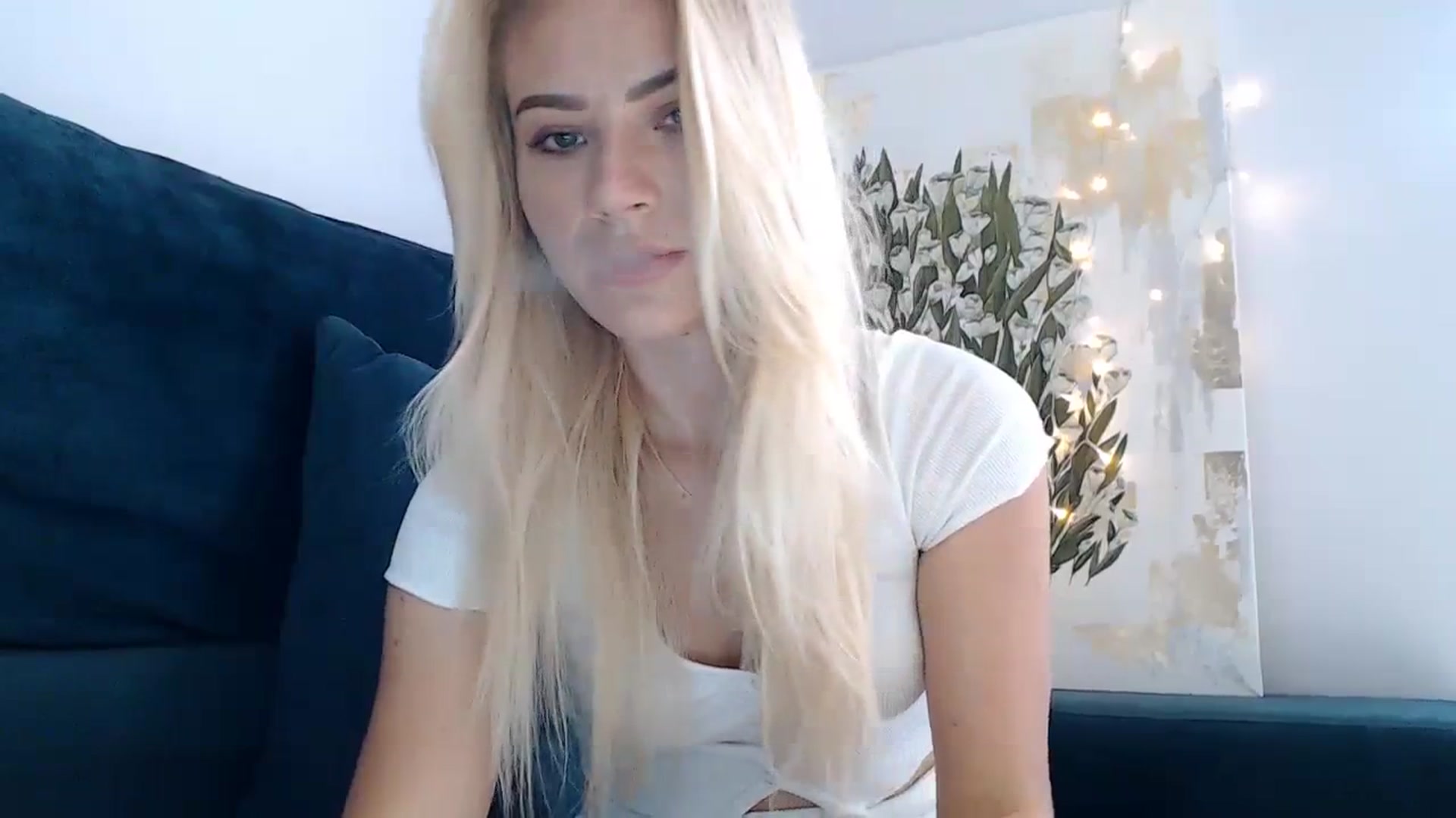 Gallery image thumbnail from bridetobe's myfreecams stream on, 09/04/2023, 04:27 image 11 of 20