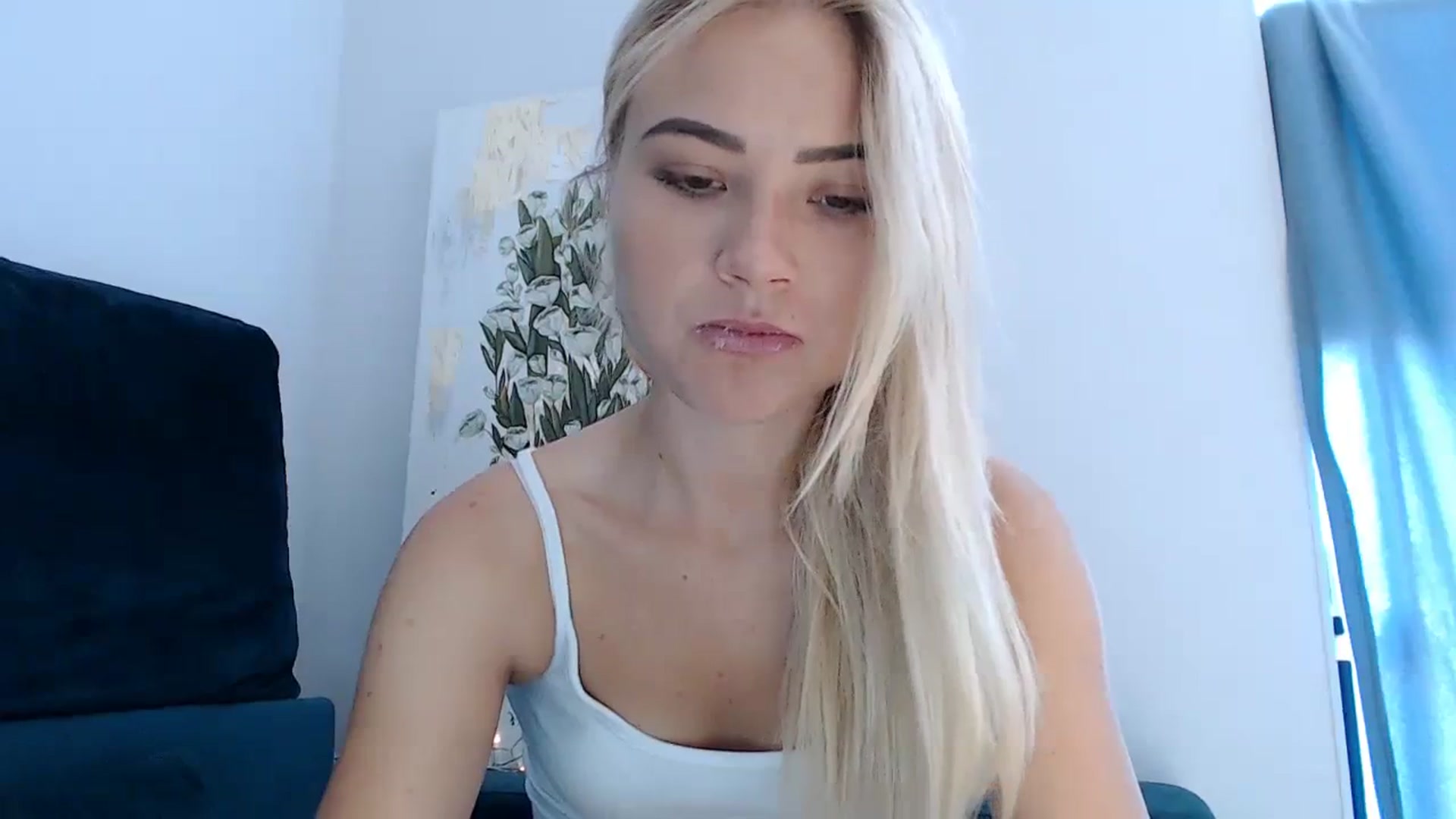Gallery image thumbnail from bridetobe's myfreecams stream on, 09/08/2023, 07:15 image 13 of 20